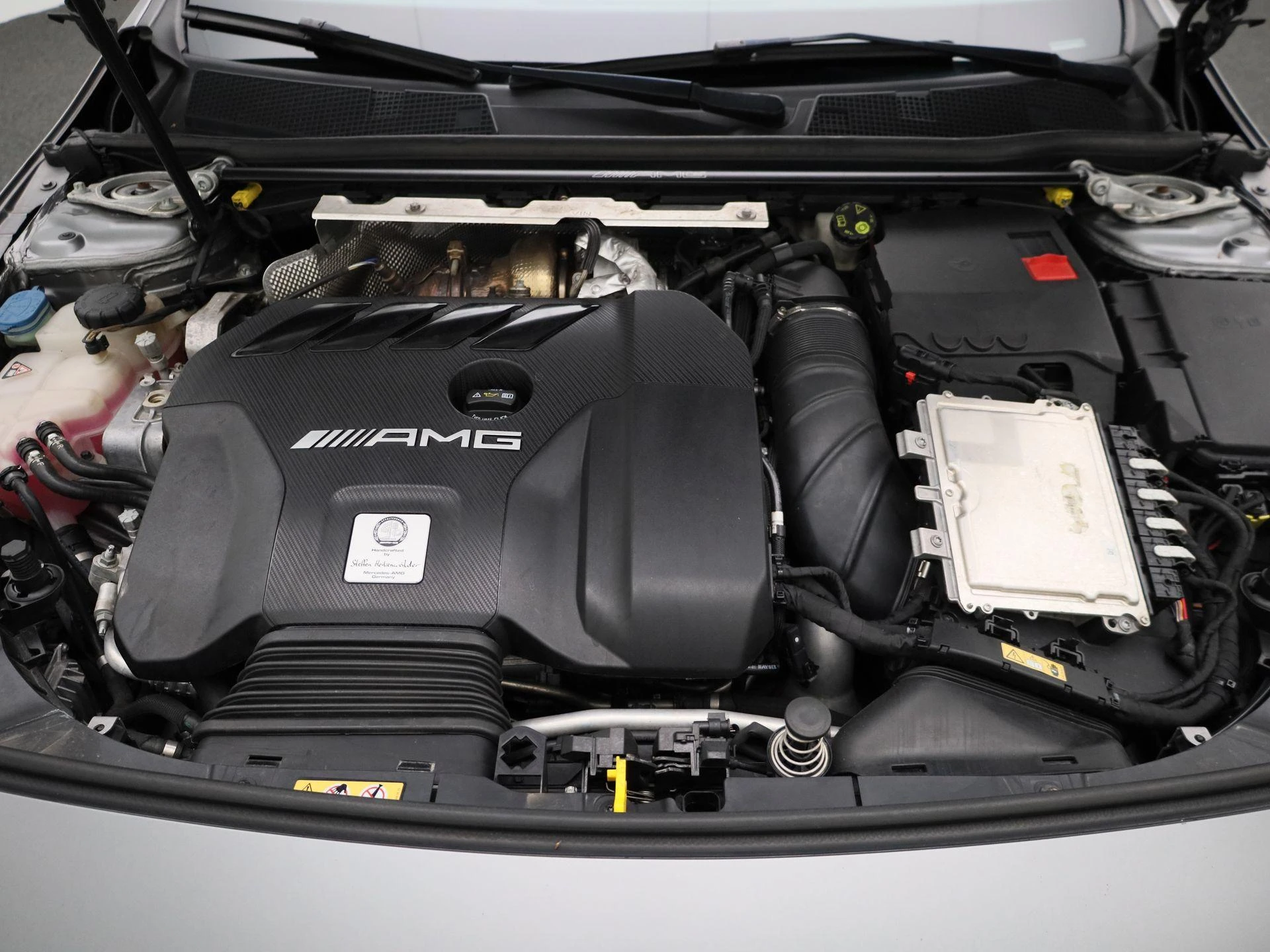 Mercedes-Benz A-Klasse AMG 45 S 4MATIC+ Edition 1