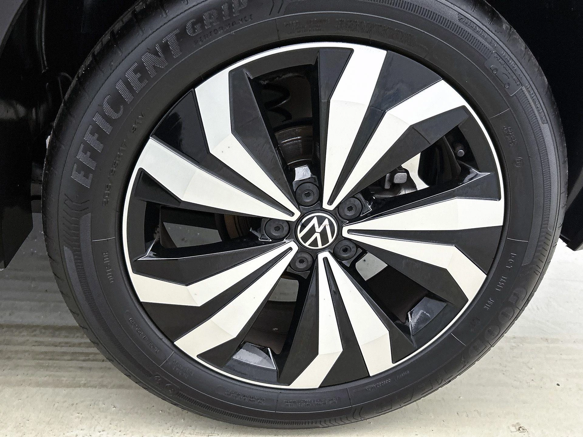 Volkswagen-T-Cross-image-31