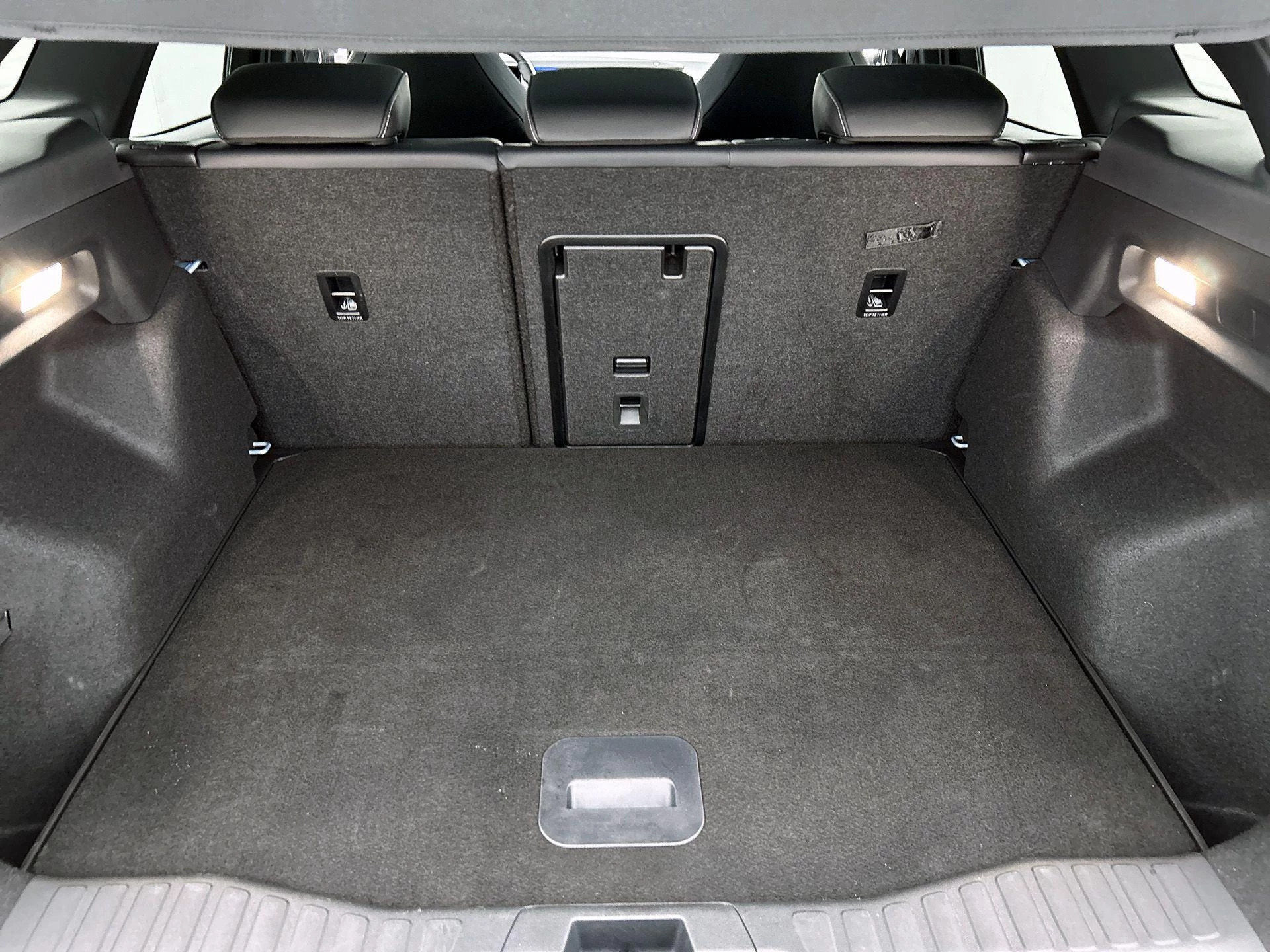 Ford Explorer Premium Extended Range RWD 77 kWh