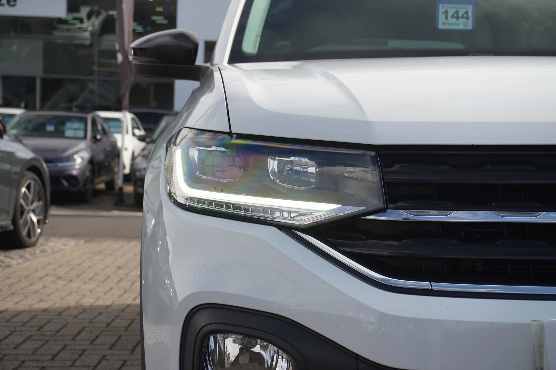 Volkswagen-T-Cross-image-25