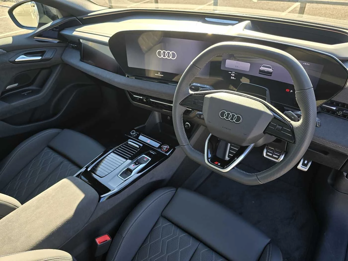 Audi-S6 Avant e-tron-image-5