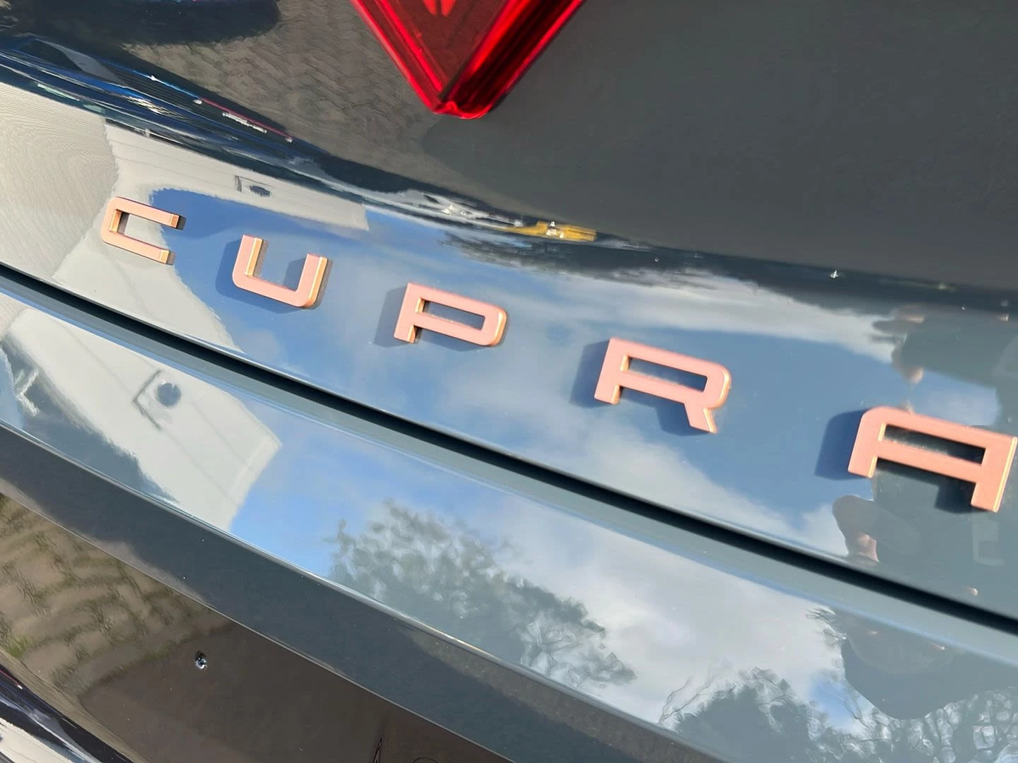 CUPRA Leon 1.5 eTSI 150 Shadow Edition 5dr DSG
