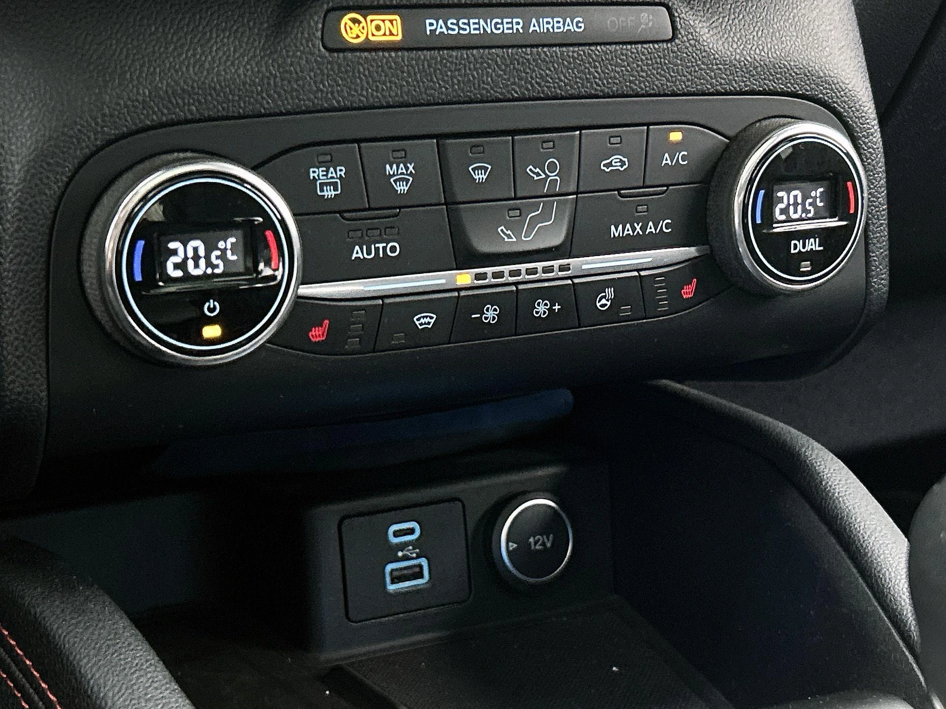 Ford-Kuga-image-30