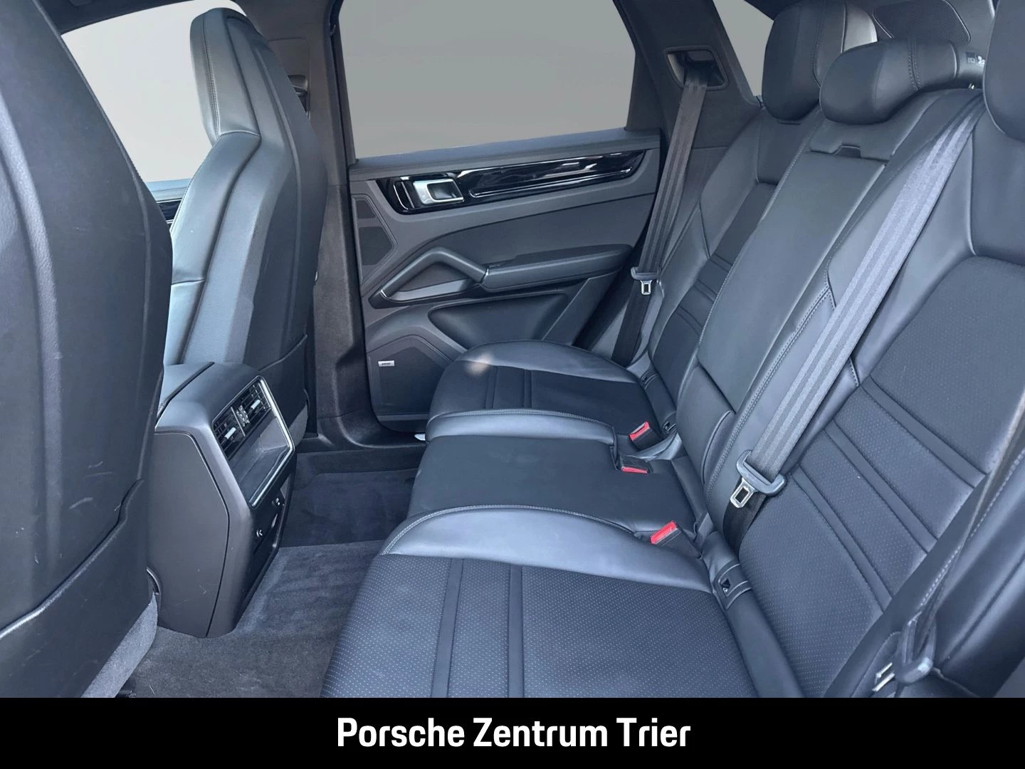 Porsche Cayenne S HA-Lenkung InnoDrive Head-Up BOSE -