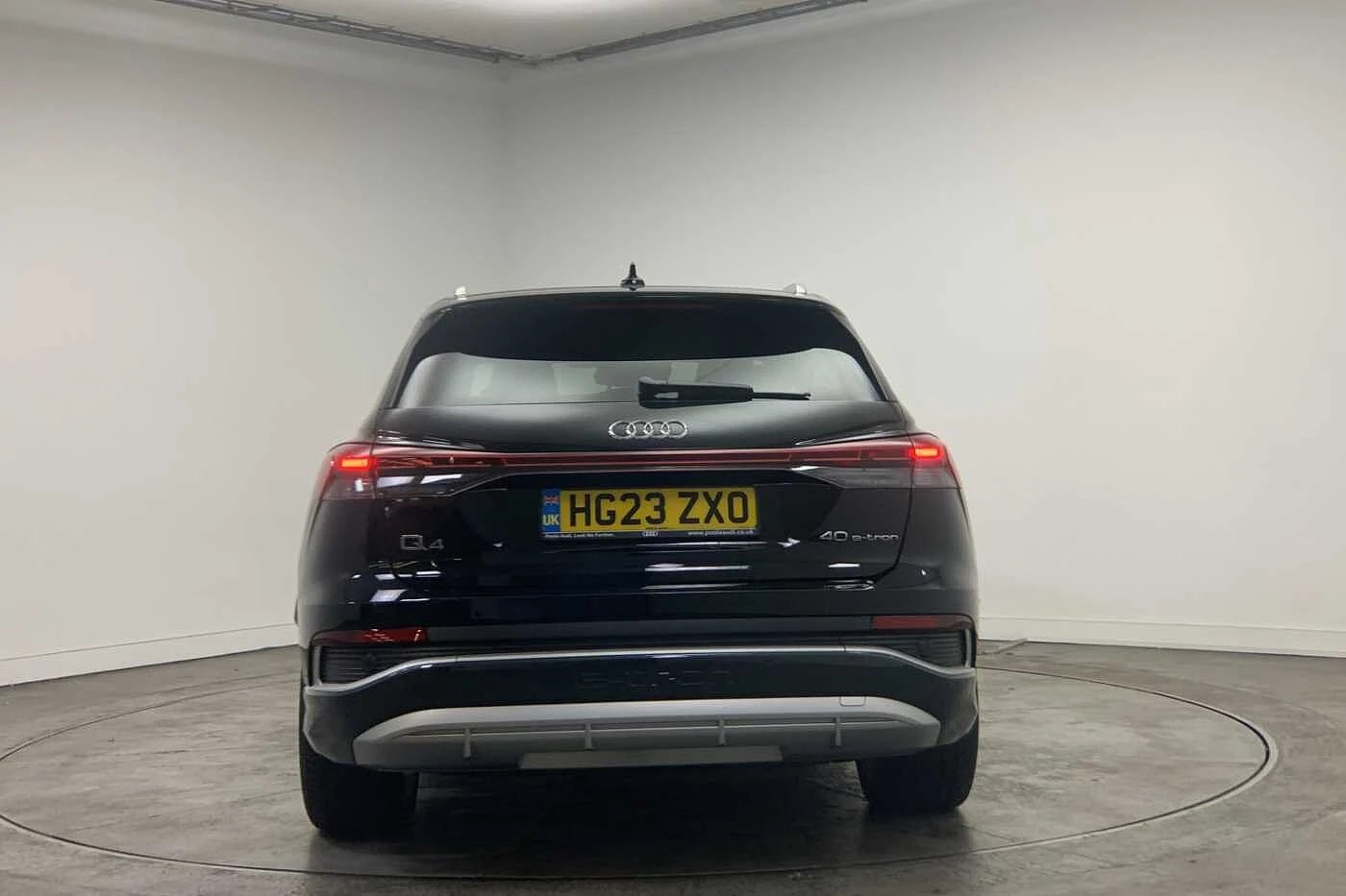 Audi-Q4 e-tron-image-10