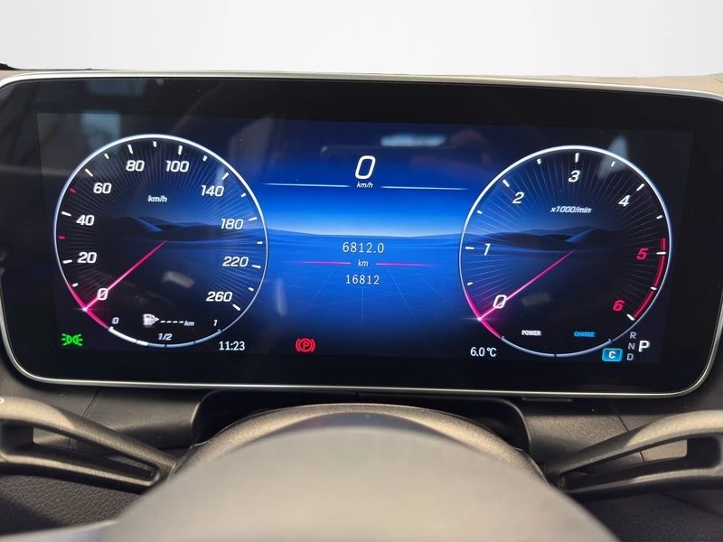 Mercedes-Benz GLC 300 d 4M AMG KEYLESS-GO SHZ MBUX AMG LineX254 GLC 300 d 4M AMG KEYLESS-GO SHZ MBUX AMG Line