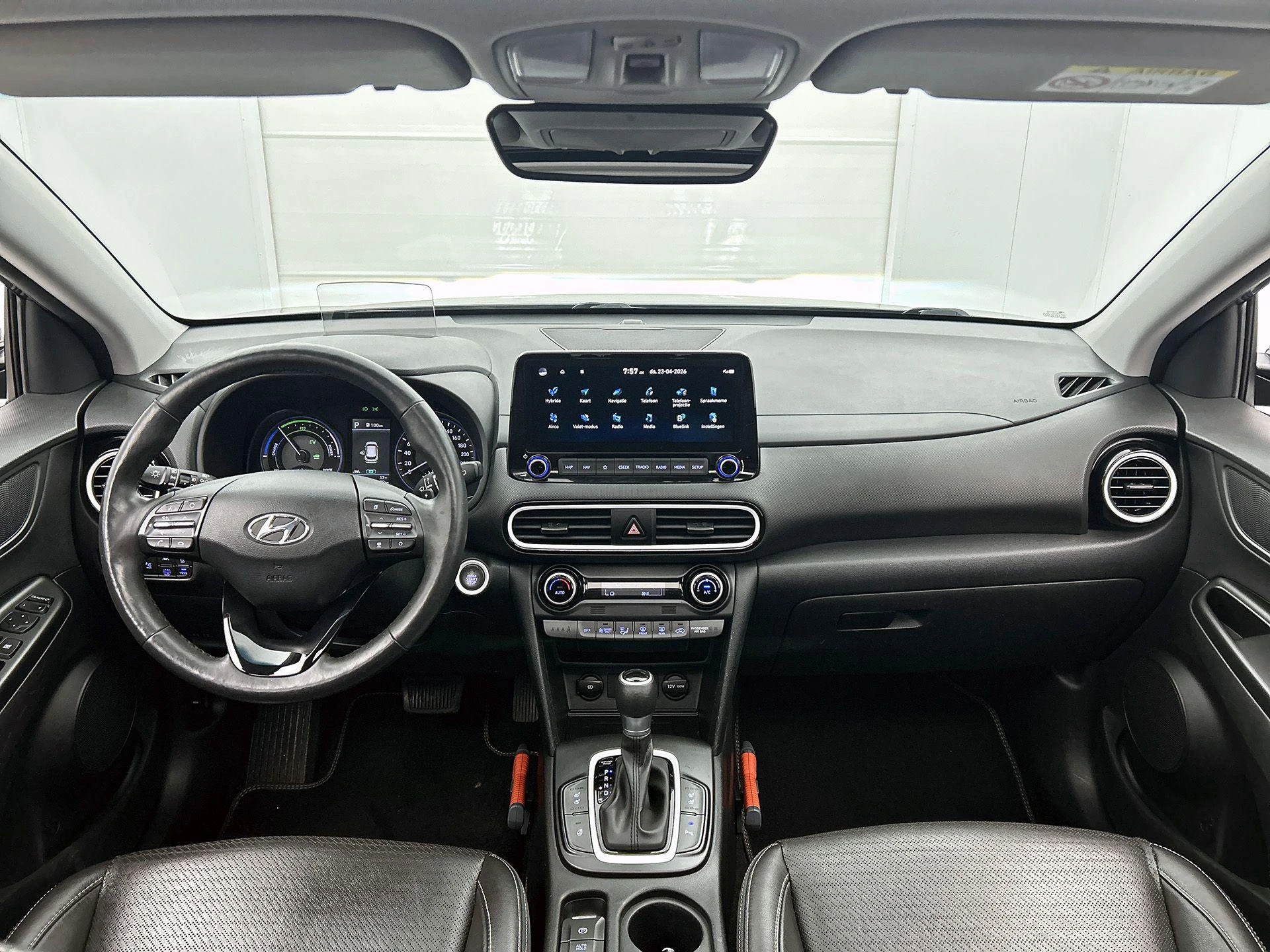 Hyundai-Kona-image-17