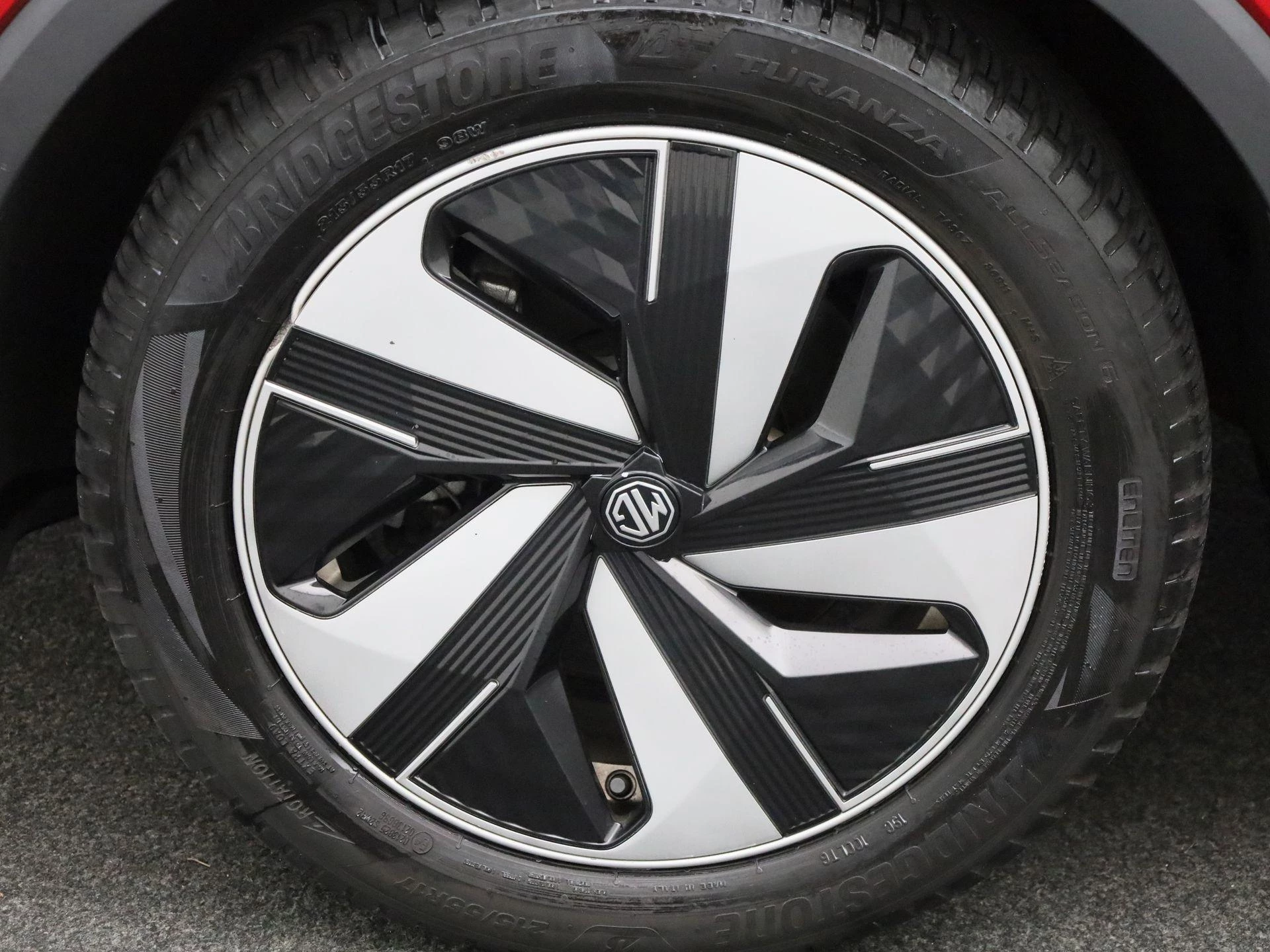 MG ZS EV Long Range Luxury 70 kWh