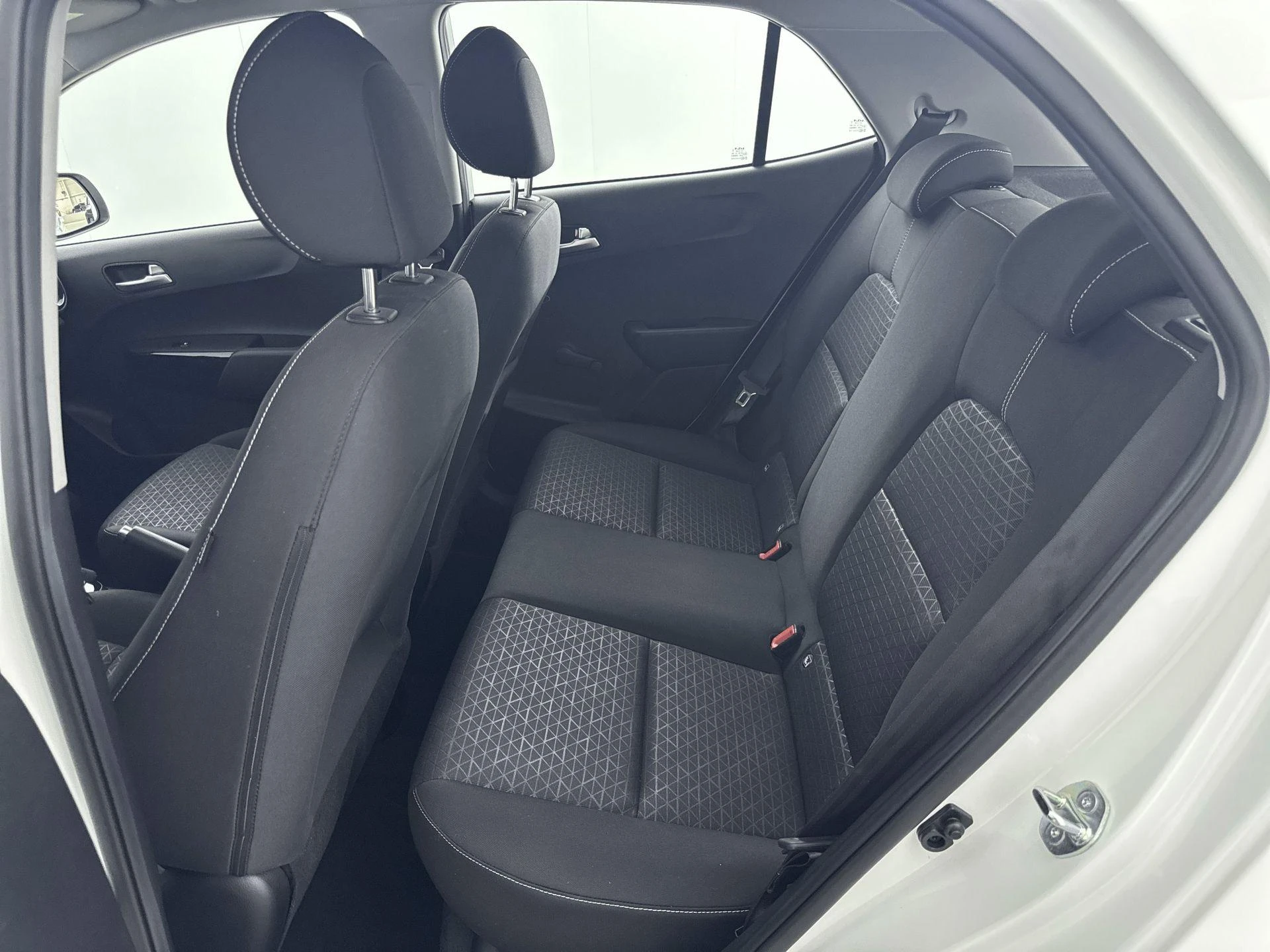 Kia-Picanto-image-24