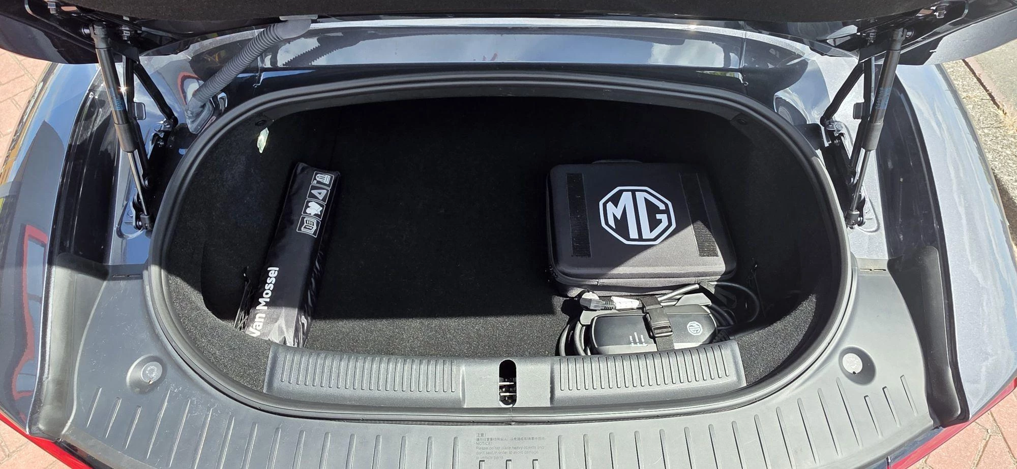 MG Cyberster GT 77kWh