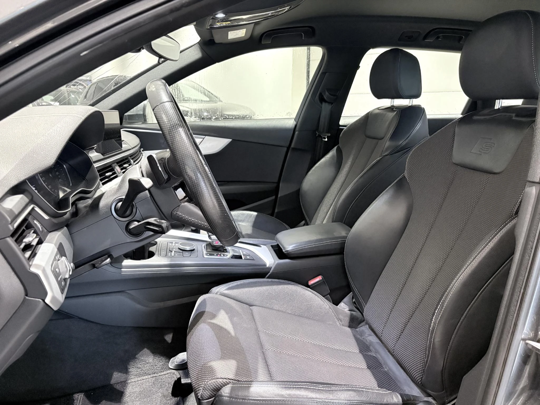 Audi-A4-image-13