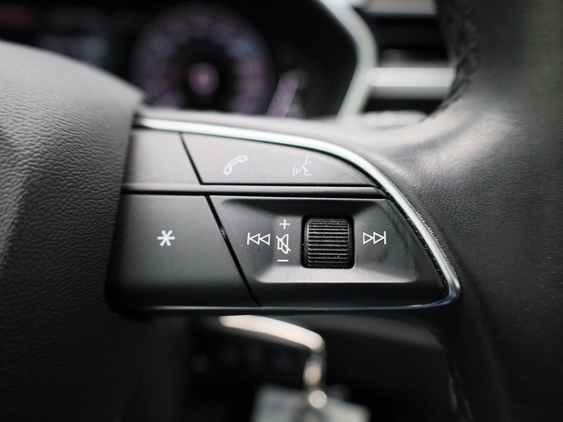 Audi-Q3-image-17