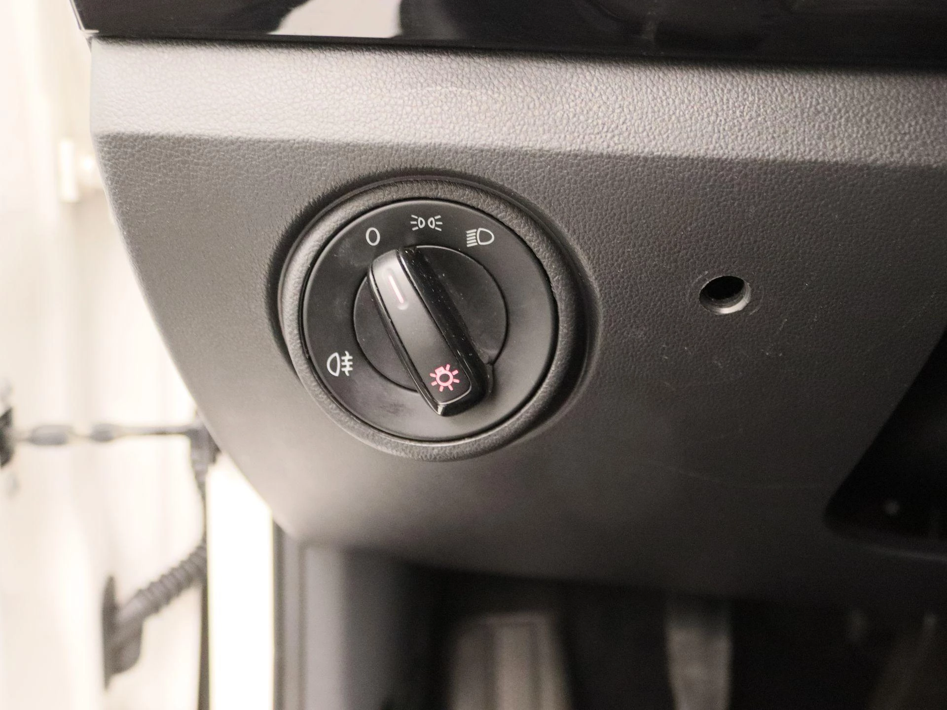 Volkswagen-up!-image-16