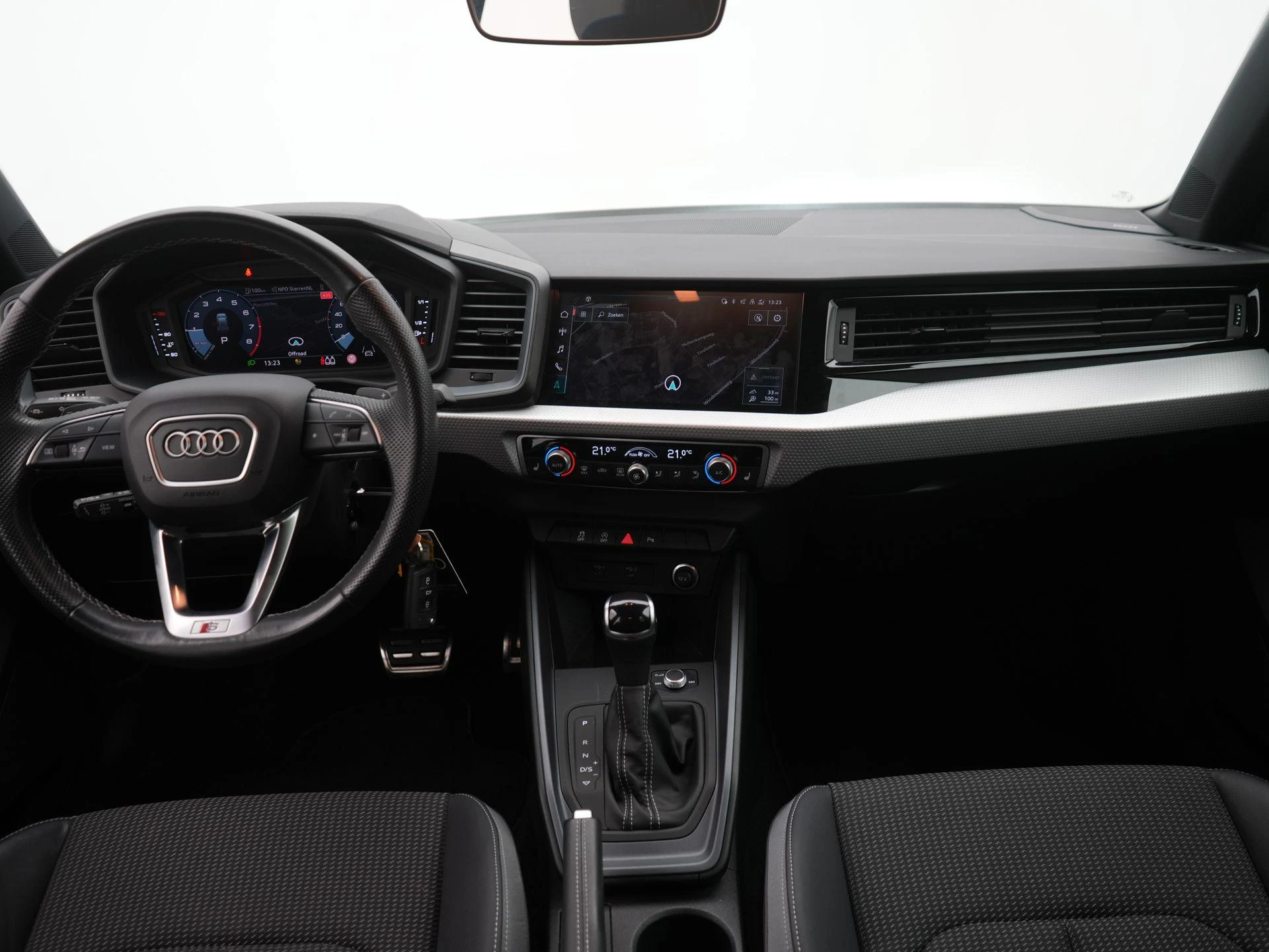 Audi-A1 Sportback-image-6