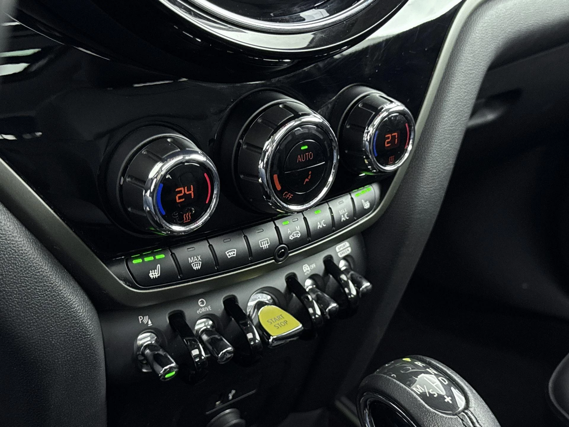 MINI-Countryman-image-22