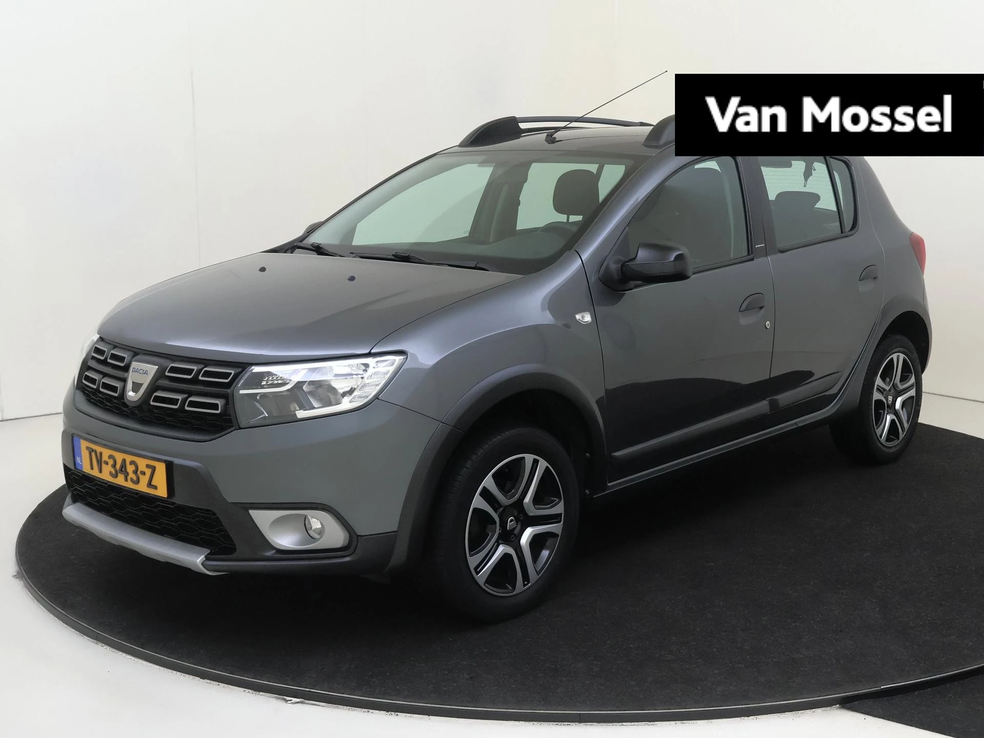 Dacia-Sandero Stepway-image-0
