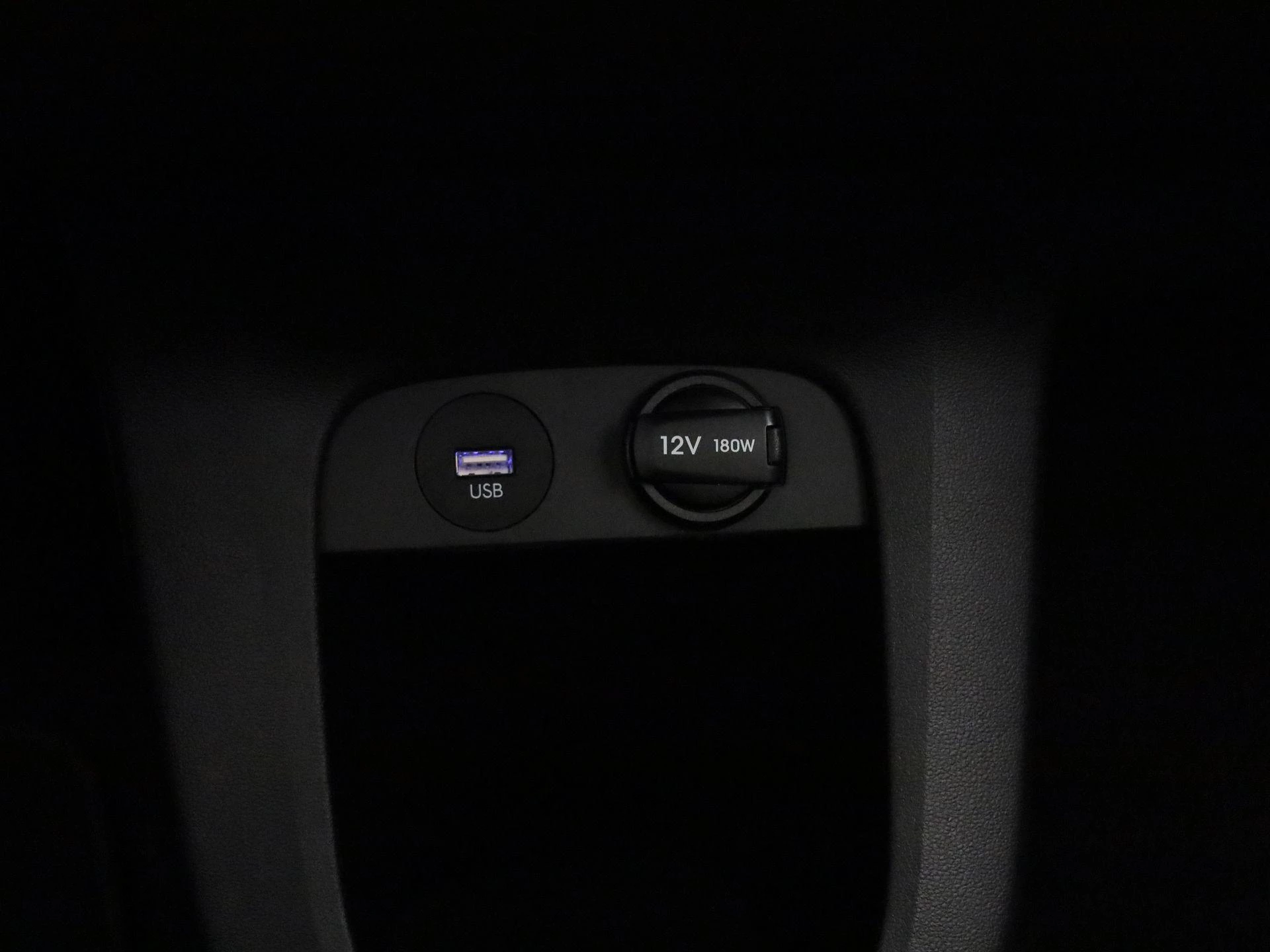 Hyundai-IONIQ 5-image-24
