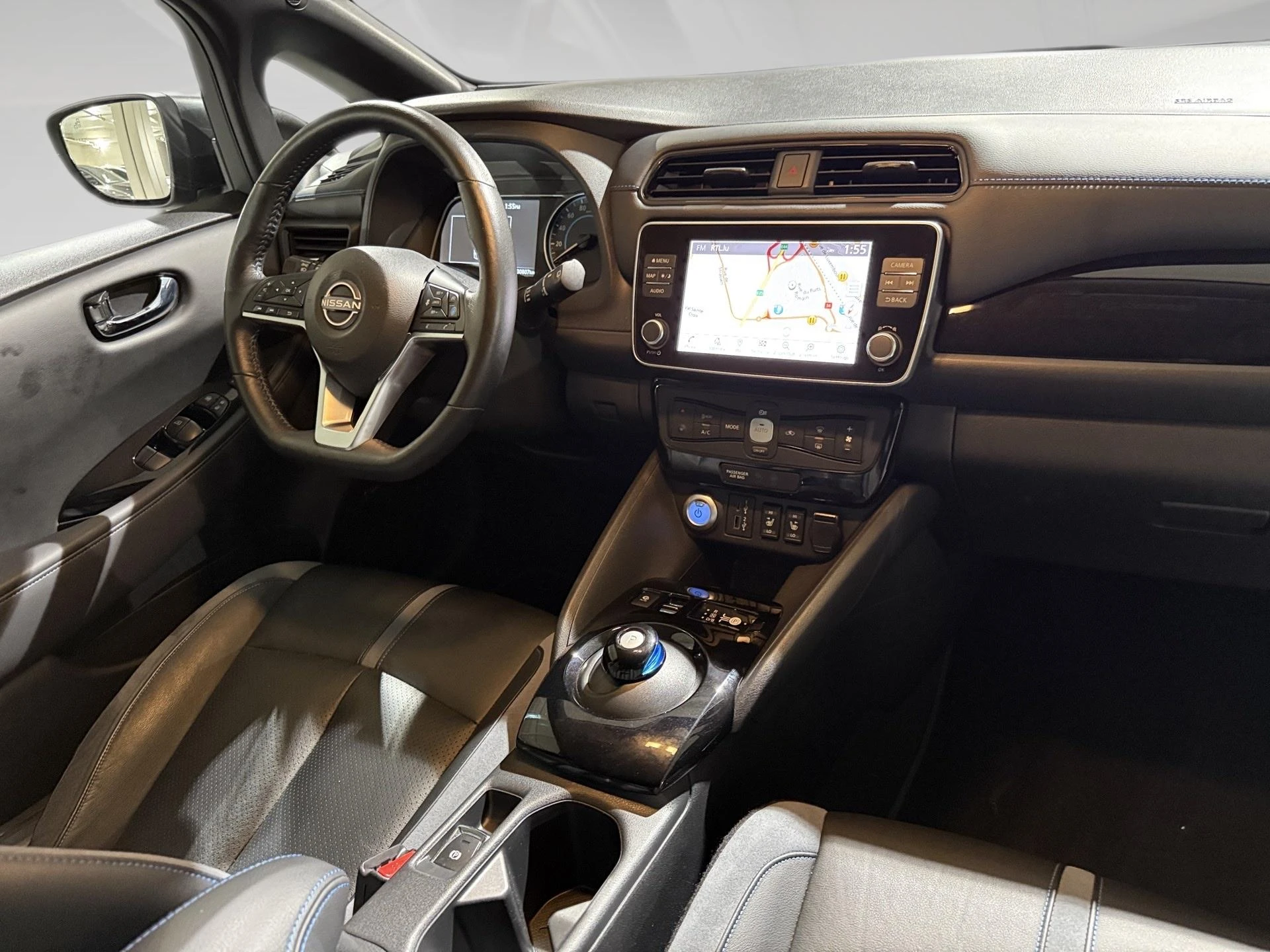 Nissan-Leaf-image-6