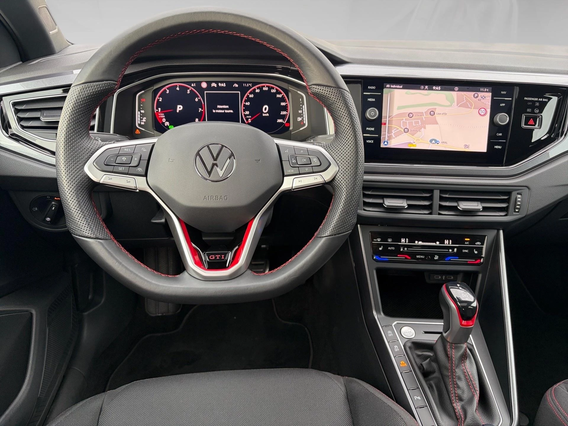 Volkswagen-Polo-image-6