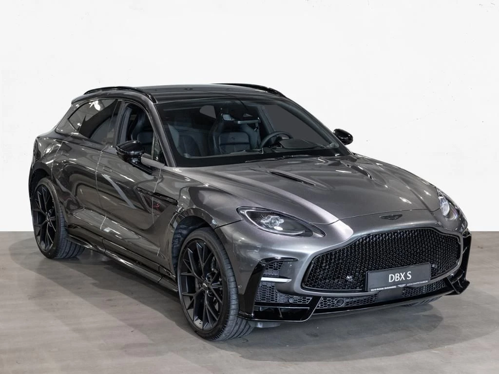 Aston Martin-DBX-image-13