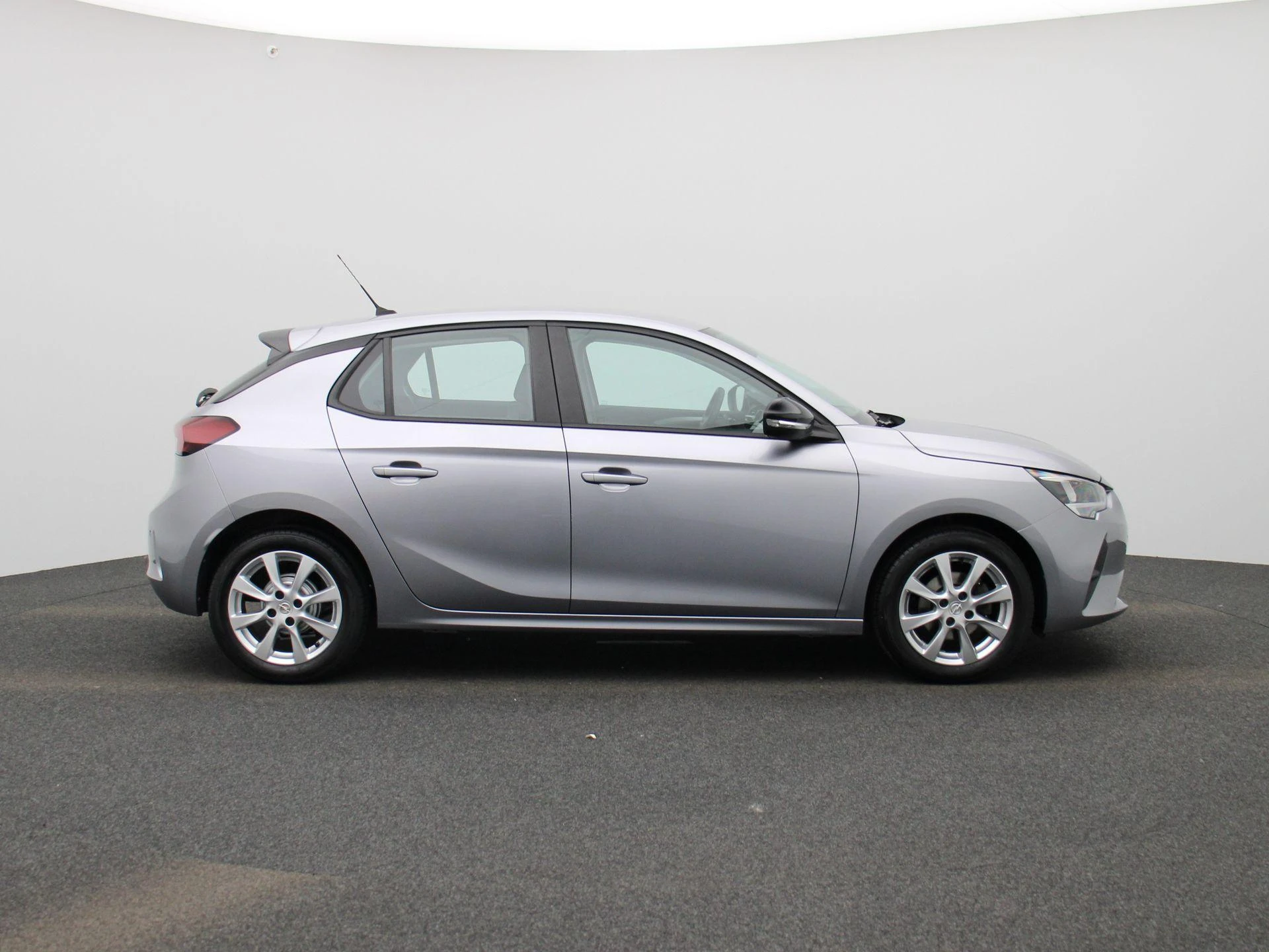Opel-Corsa-image-5