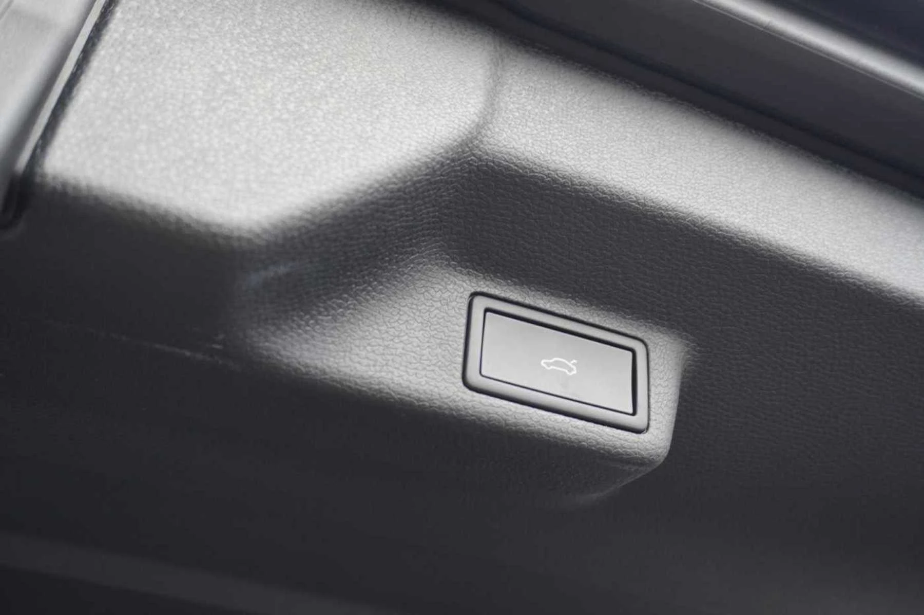 Volkswagen-ID. Buzz-image-21