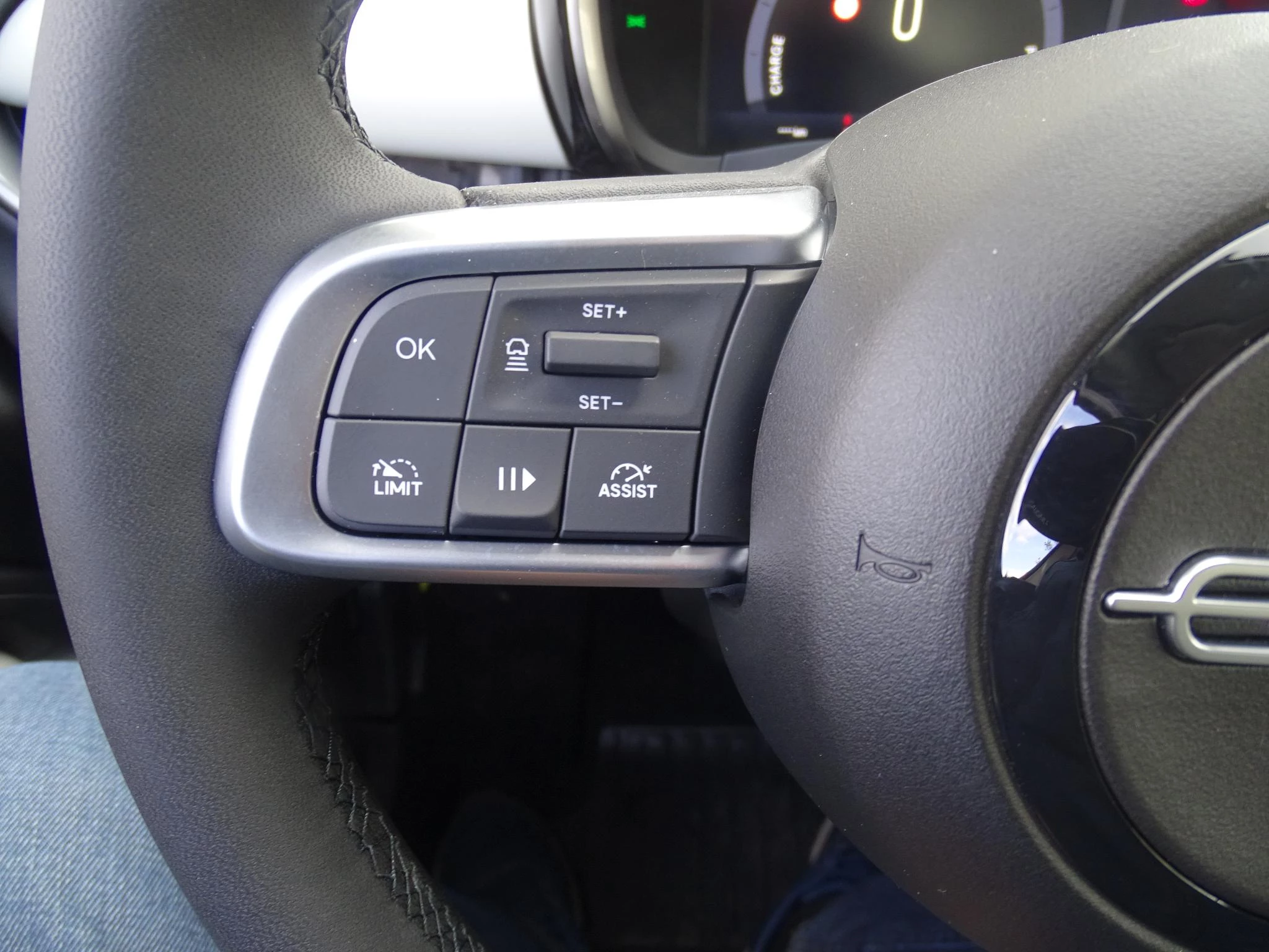 Fiat 600 1.2 Hybrid 145cv DCT La Prima