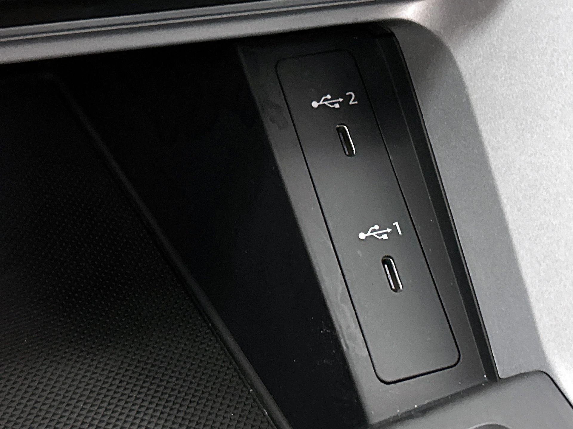 Audi-Q3-image-40