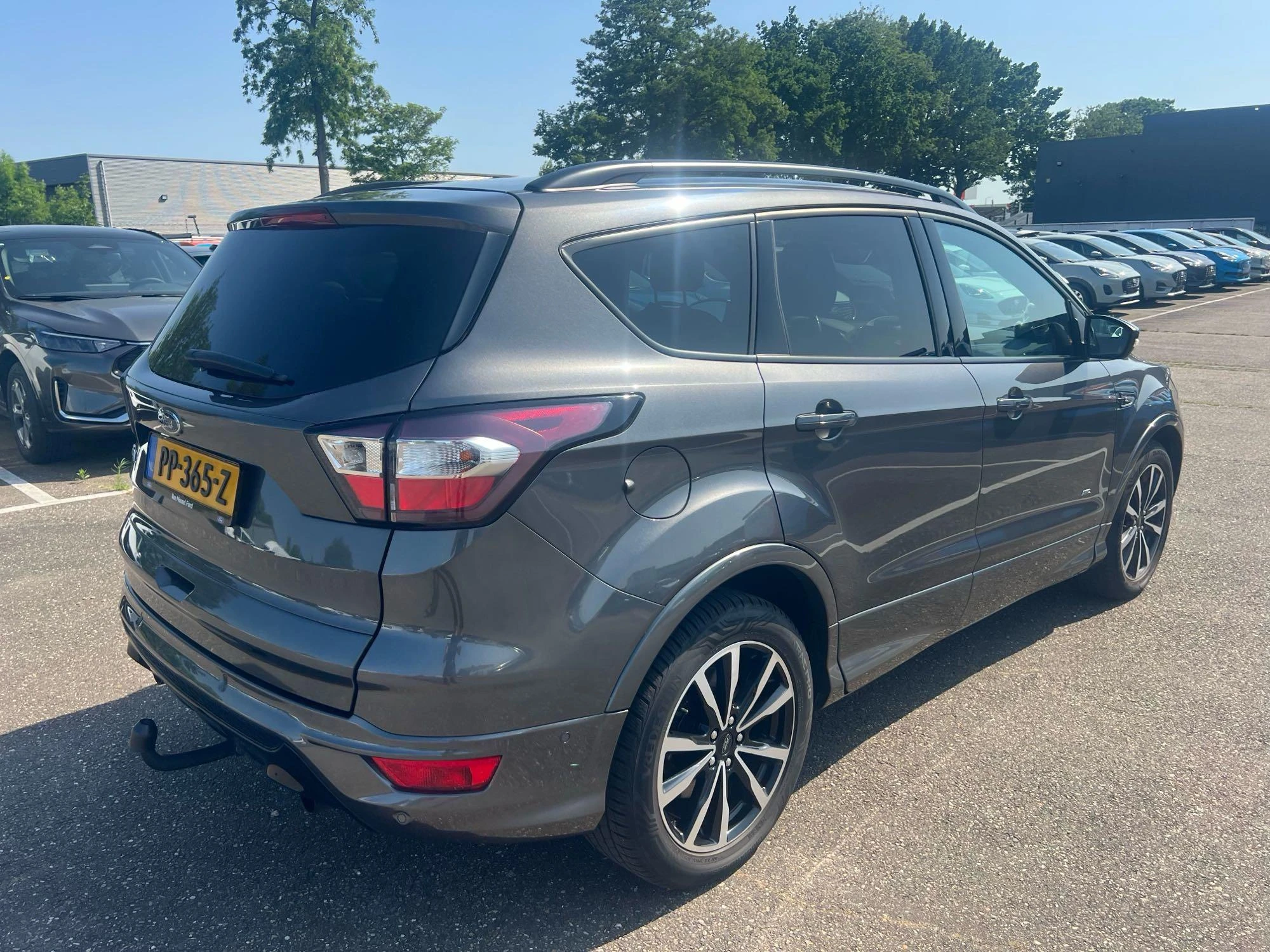 Ford-Kuga-image-4