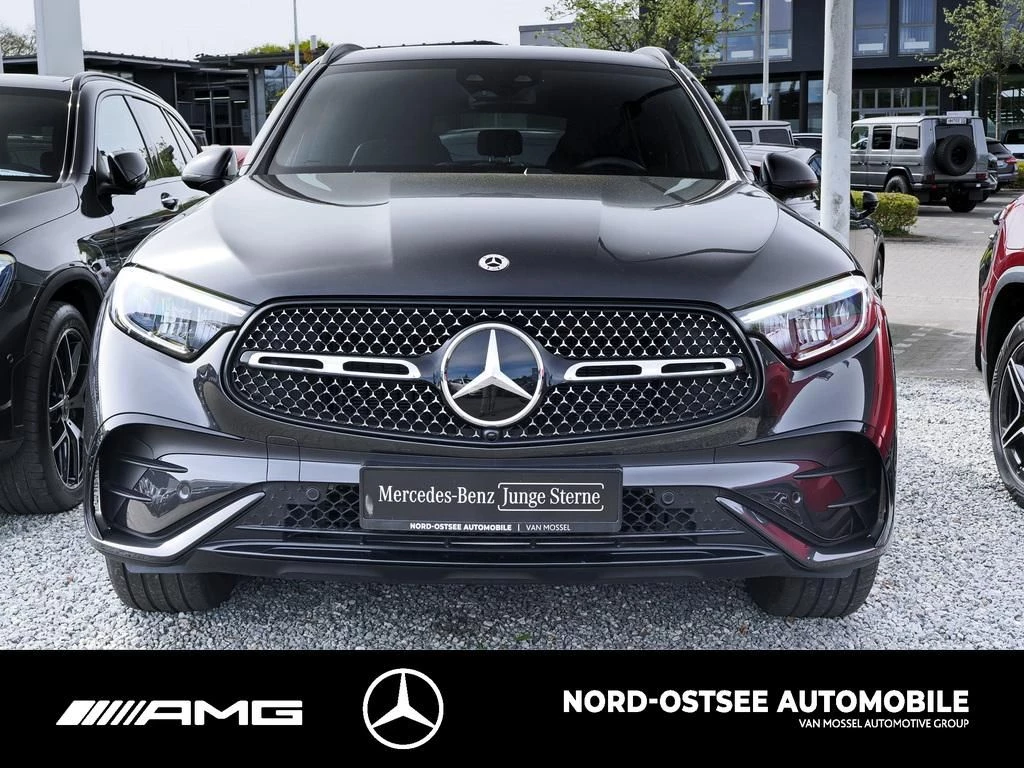 Mercedes-Benz GLC 300 d AMG 4M AHK NIGHT MBUX KEYLESS-GO AMG LineX254 GLC 300 d AMG 4M AHK NIGHT MBUX KEYLESS-GO AMG Line