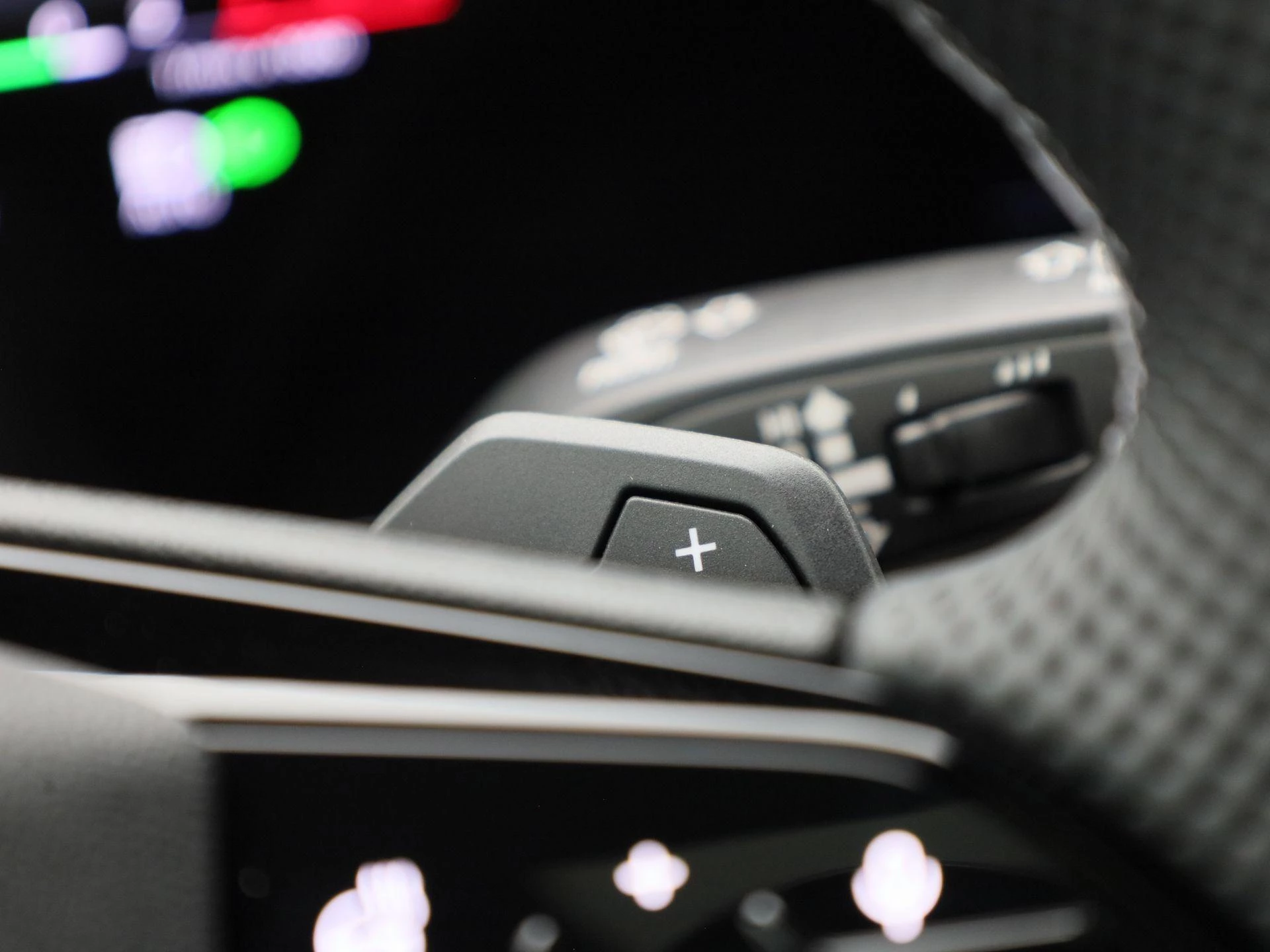 Audi A6 Avant 2.0 e-hybrid quattro S edition 299 PK