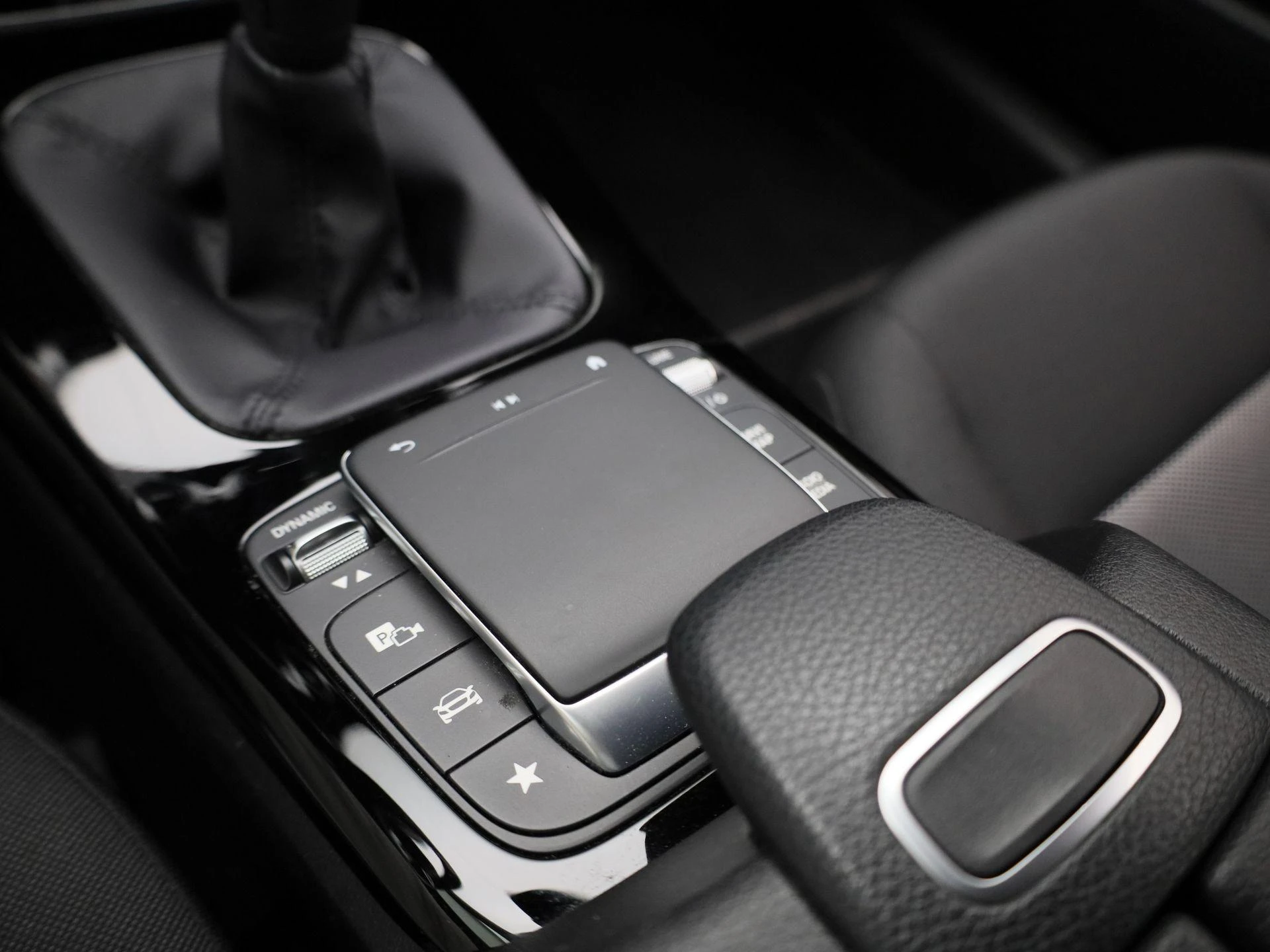 Mercedes-Benz-Classe A-image-27