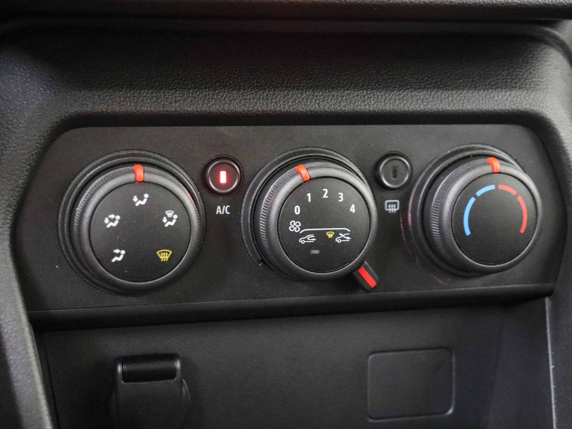 Dacia Sandero Stepway 1.0 TCe 90 Comfort AUTOMAAT