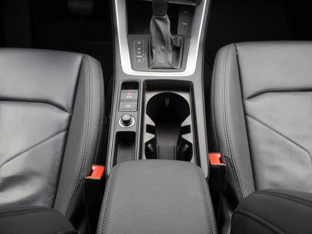 Audi-Q3-image-12