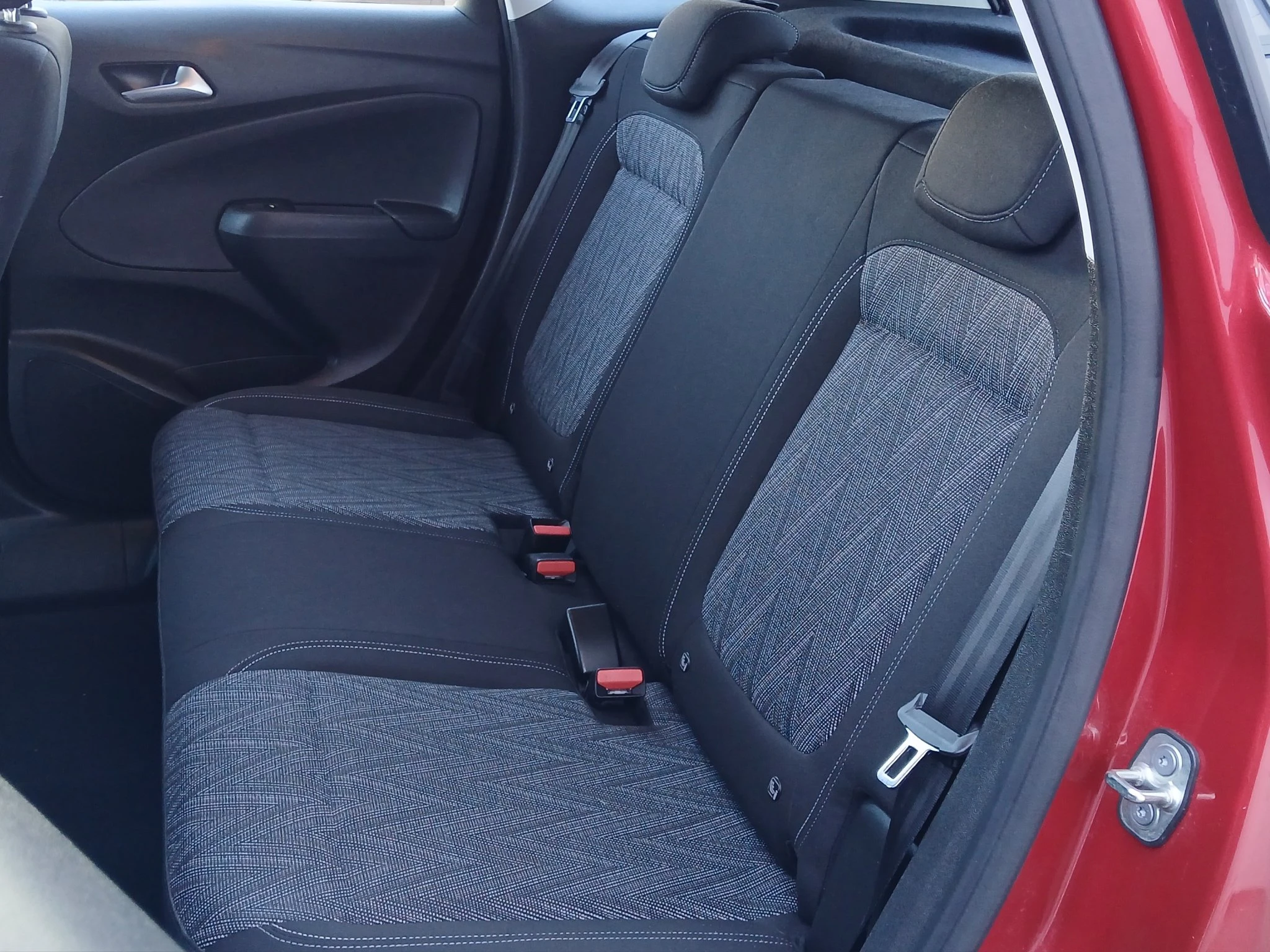 Opel-Crossland X-image-10