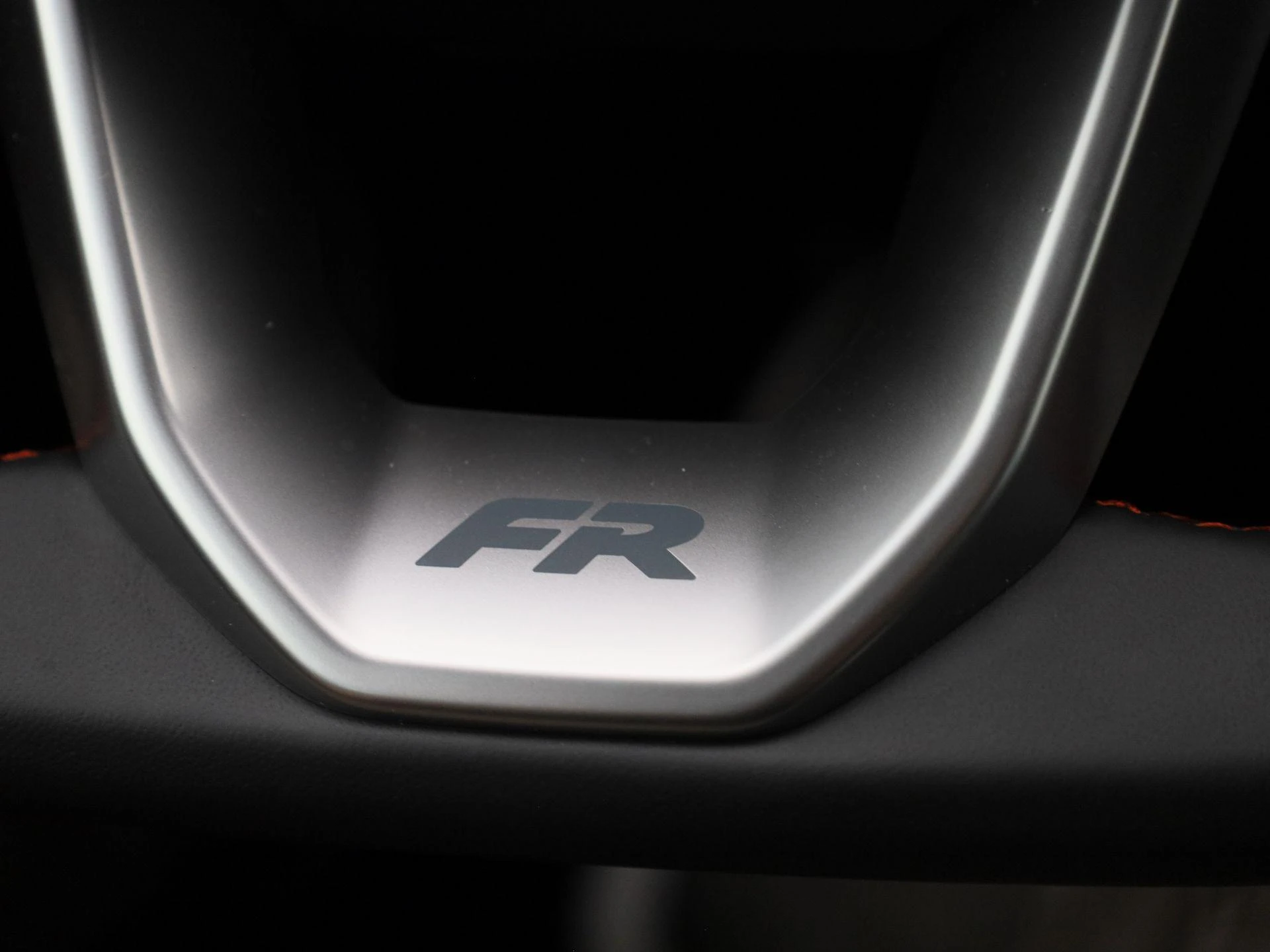 SEAT Leon Sportstourer 1.5 TSI e-Hybrid FR Business