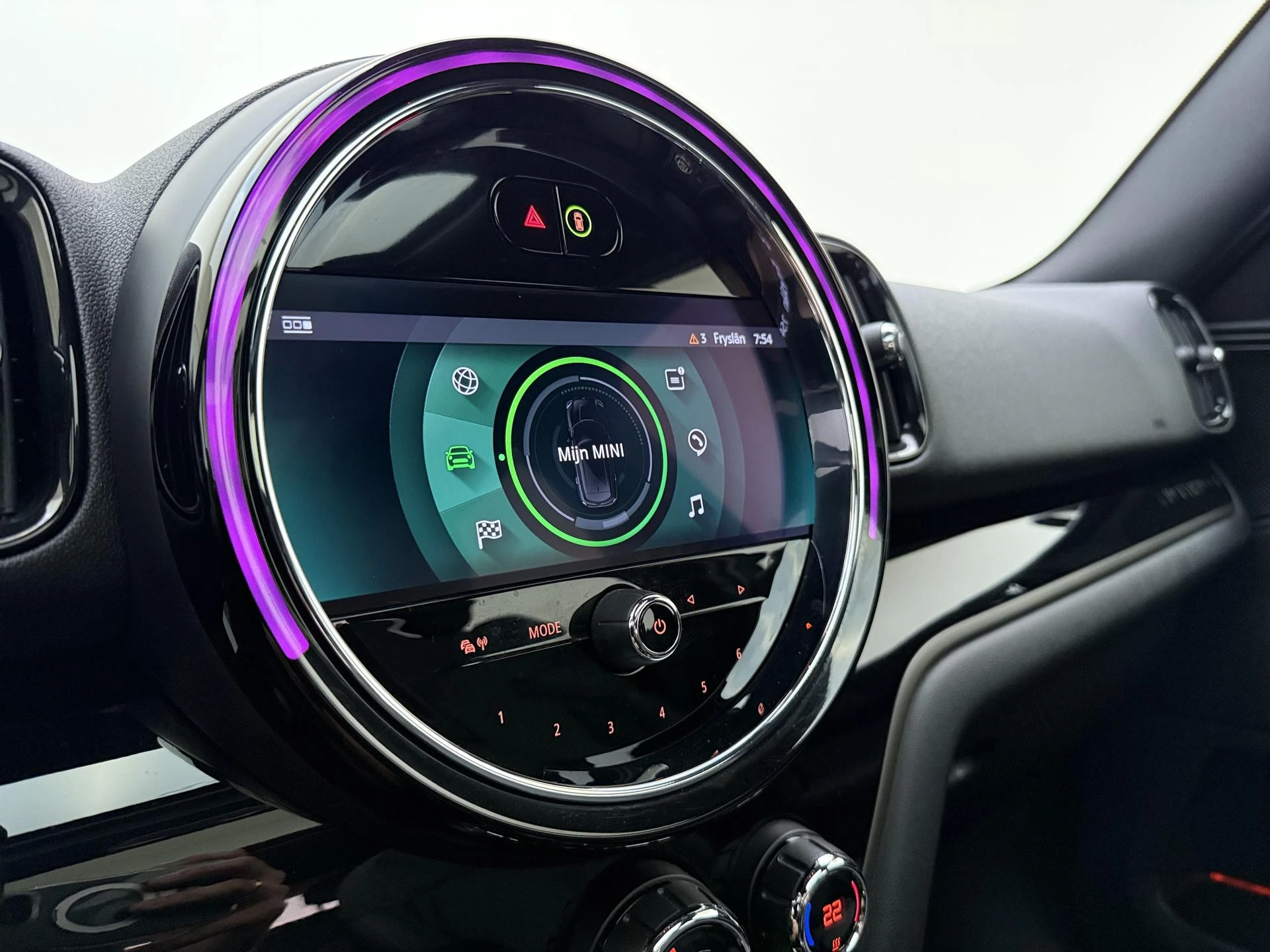 MINI-Countryman-image-20