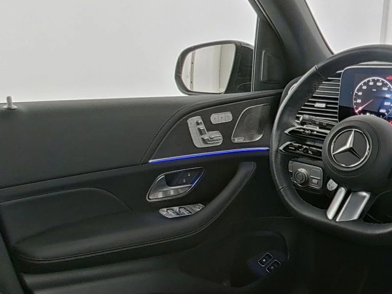 Mercedes-Benz-GLE-image-8