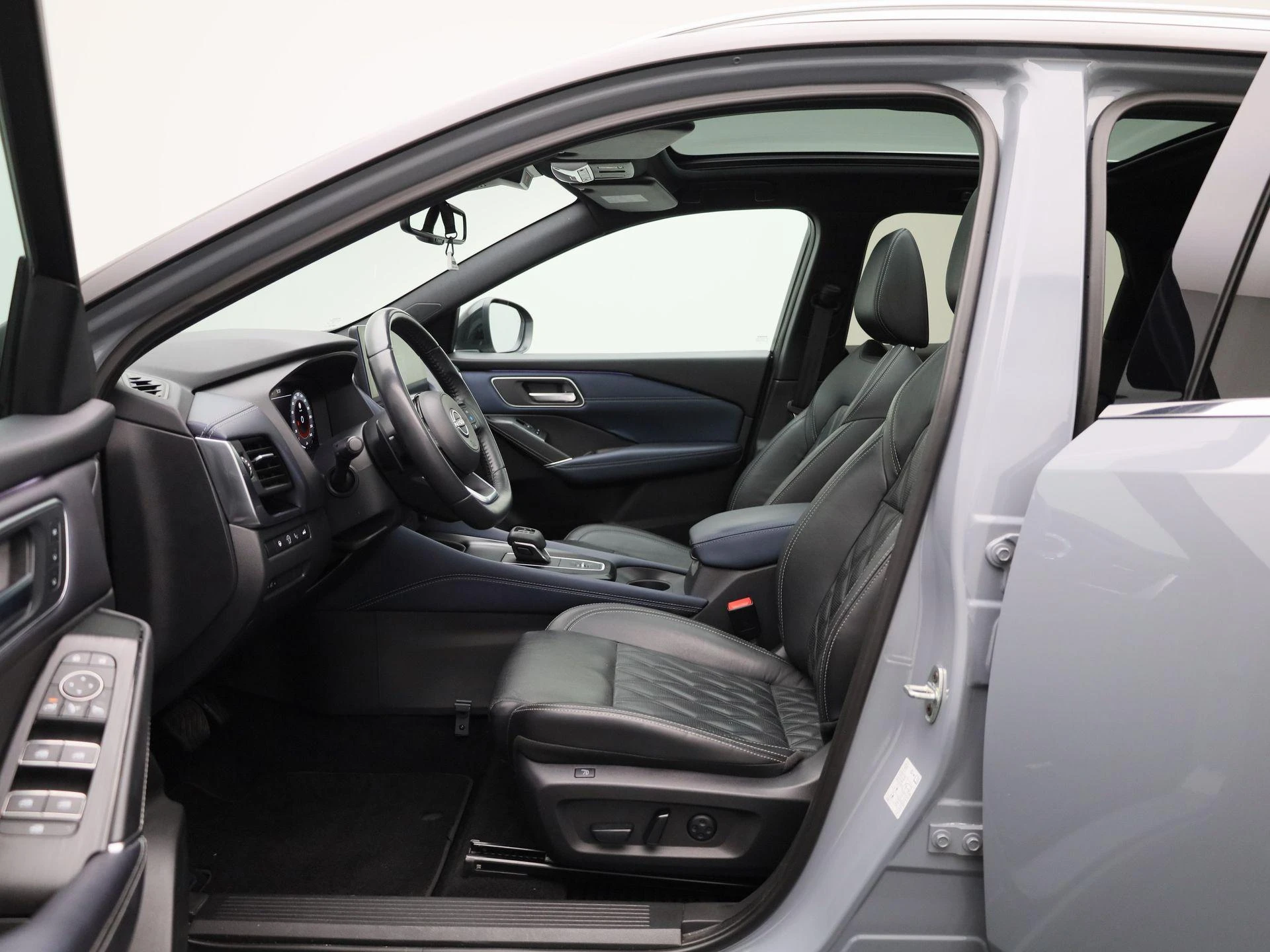 Nissan-QASHQAI-image-10