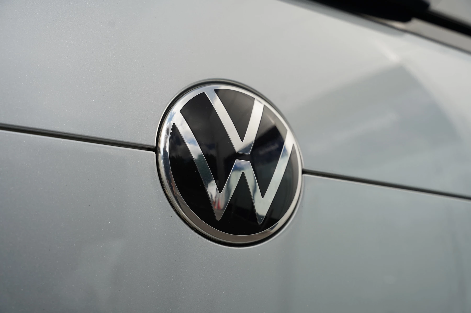 Volkswagen-Multivan-image-44