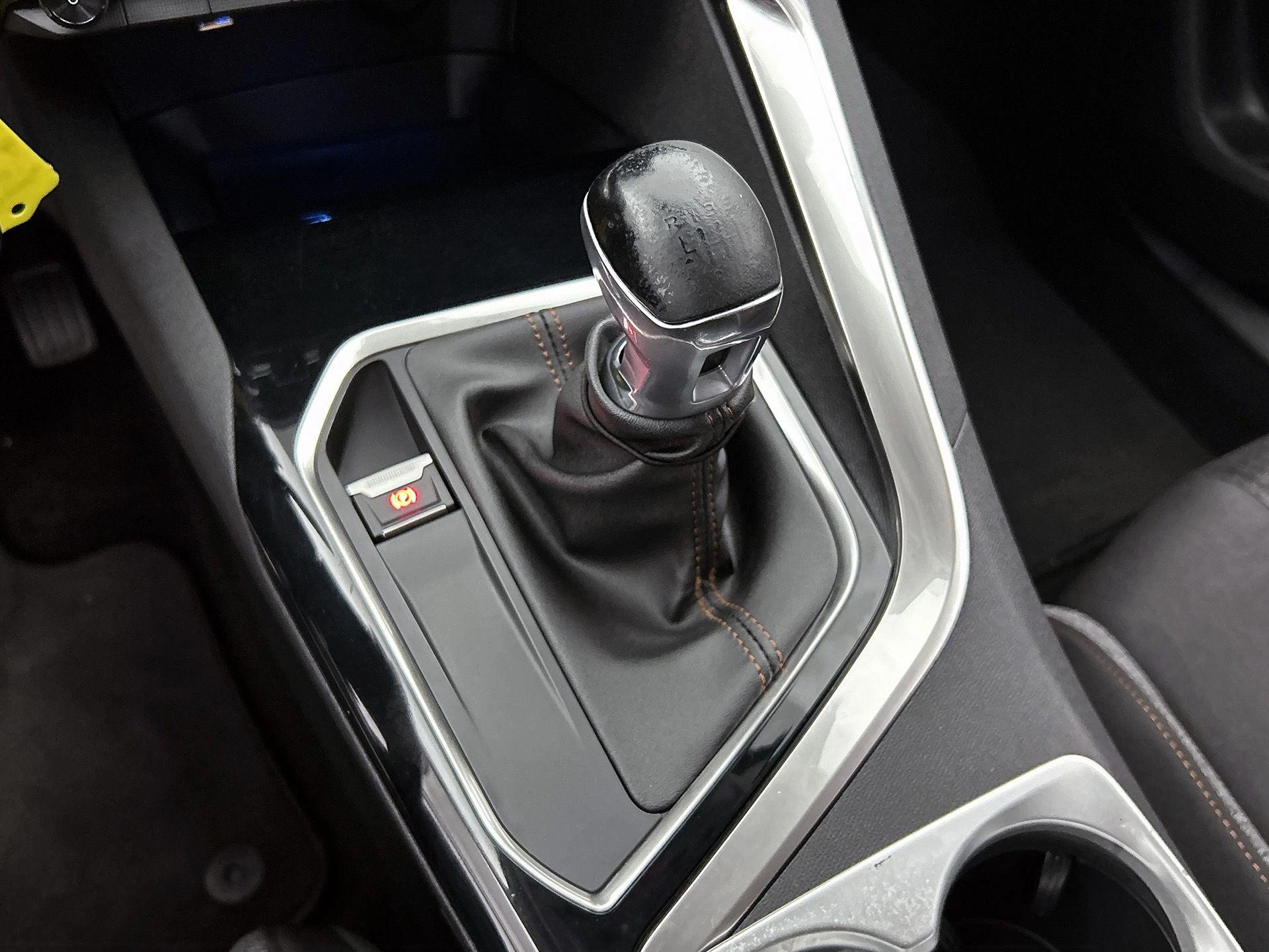 Peugeot-5008-image-39
