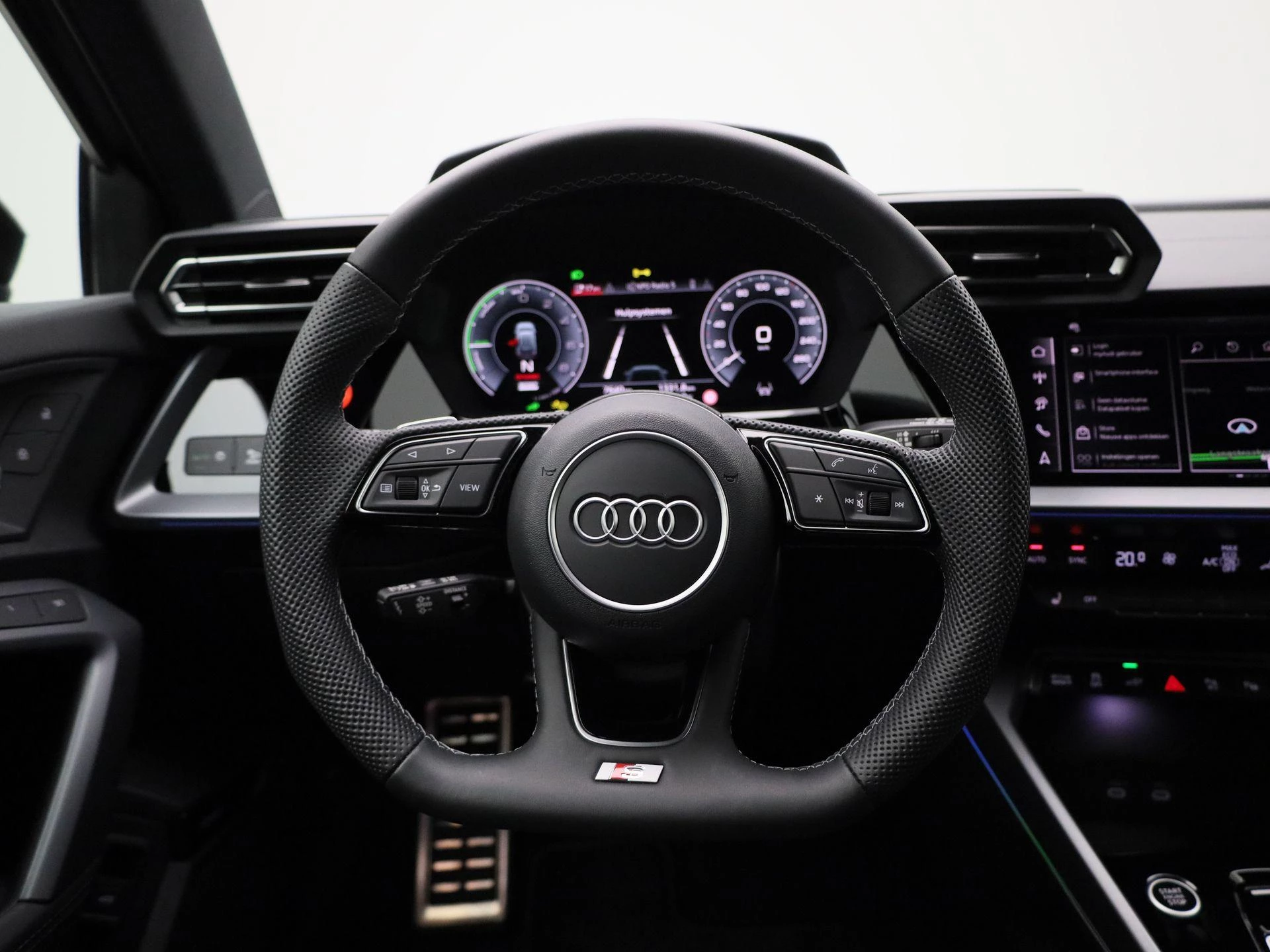 Audi-A3-image-6