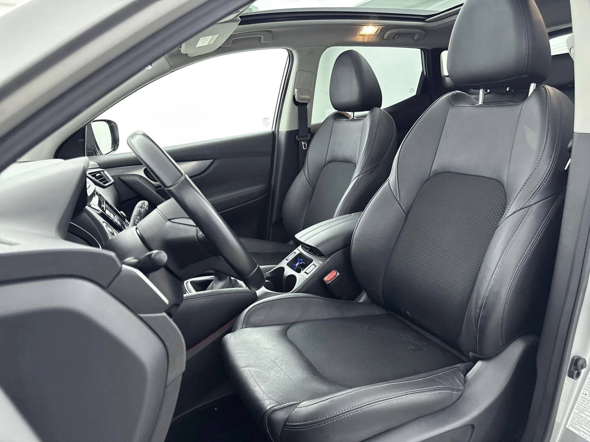 Nissan-QASHQAI-image-21