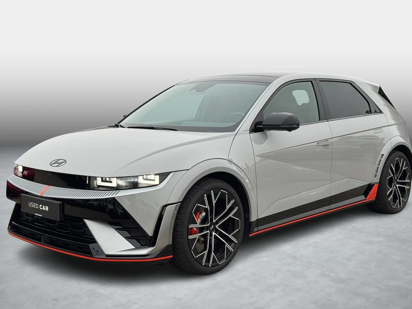 Hyundai-IONIQ 5-image-3