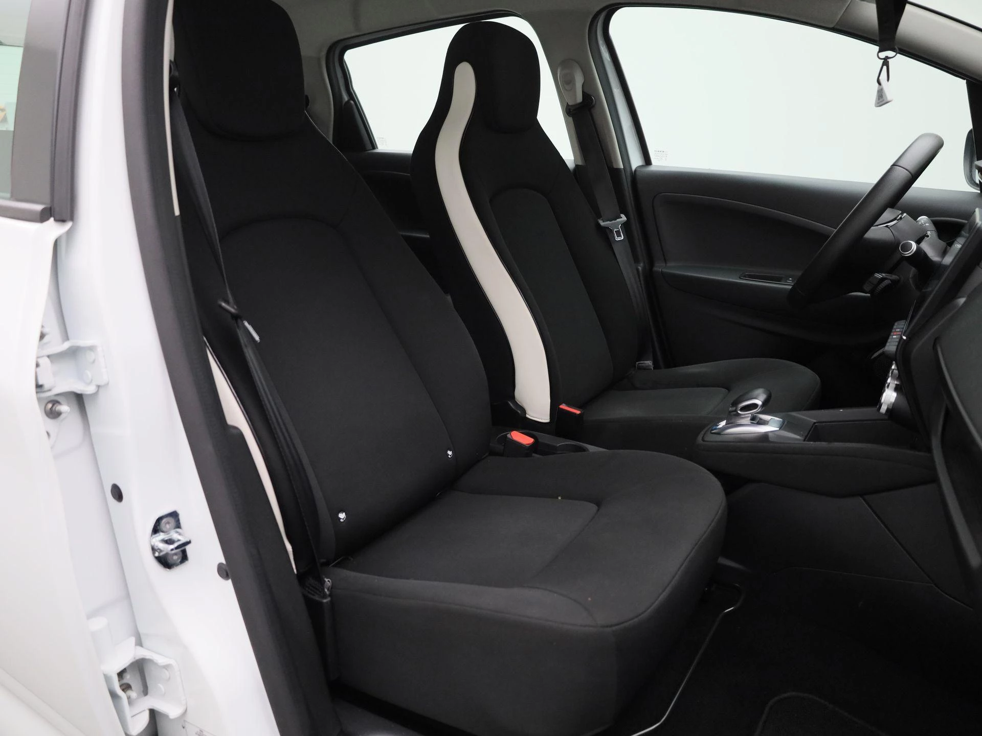 Renault-ZOE-image-36