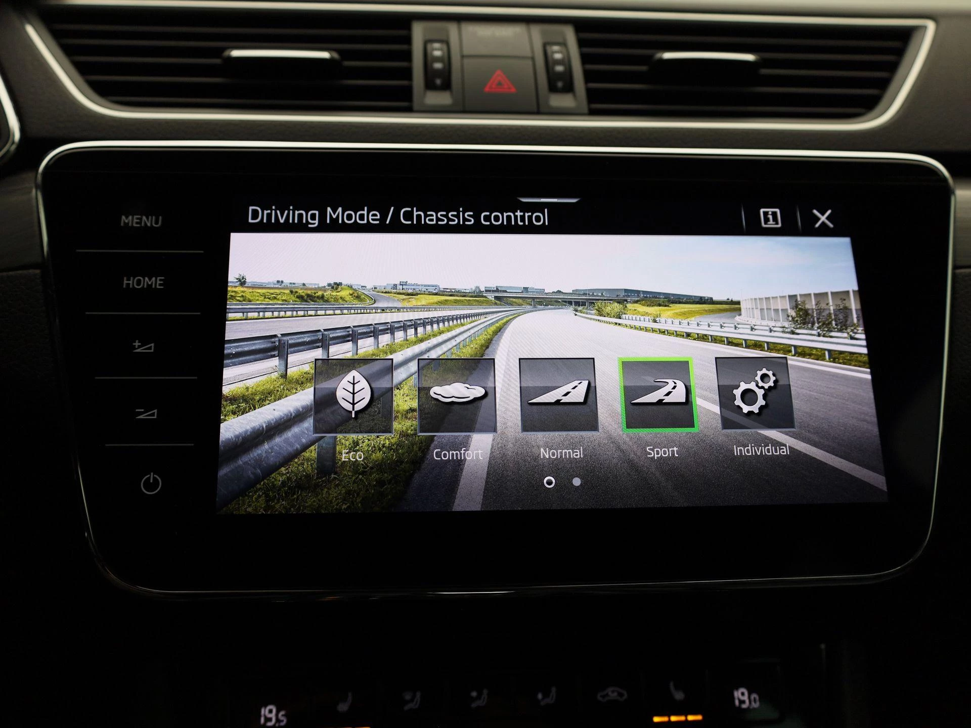Škoda Superb Combi 1.4 TSI iV 160kW DSG6 Clever+