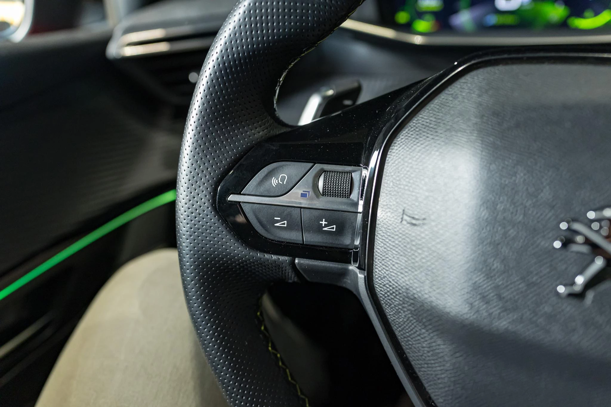 Peugeot 208 1.2 100 DSC6 Active