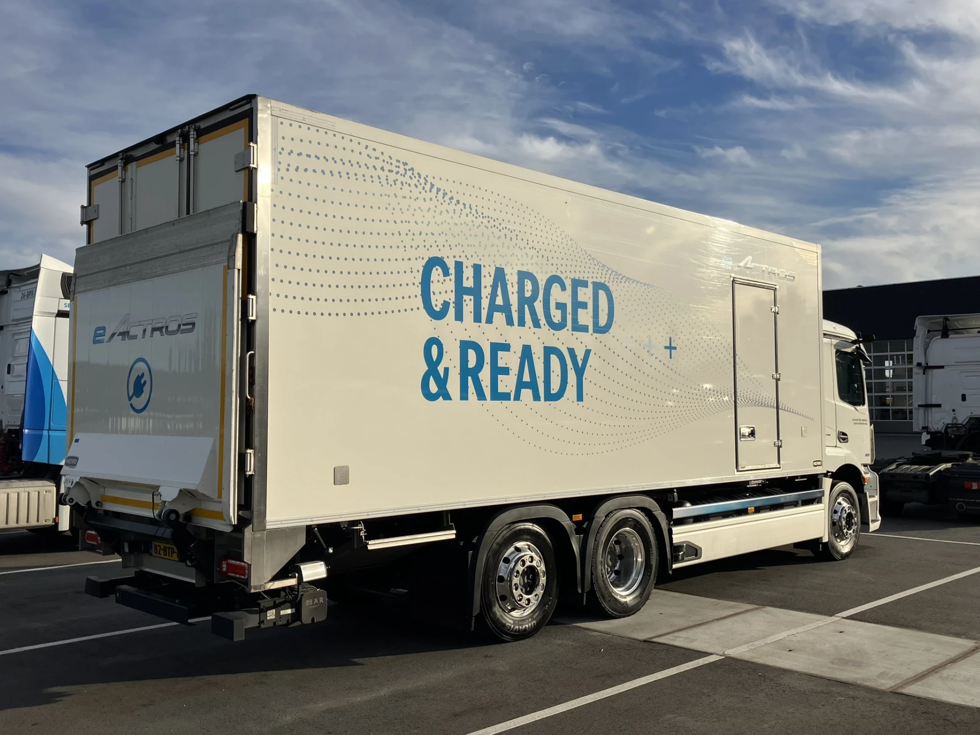 Mercedes-Benz-Actros-image-2