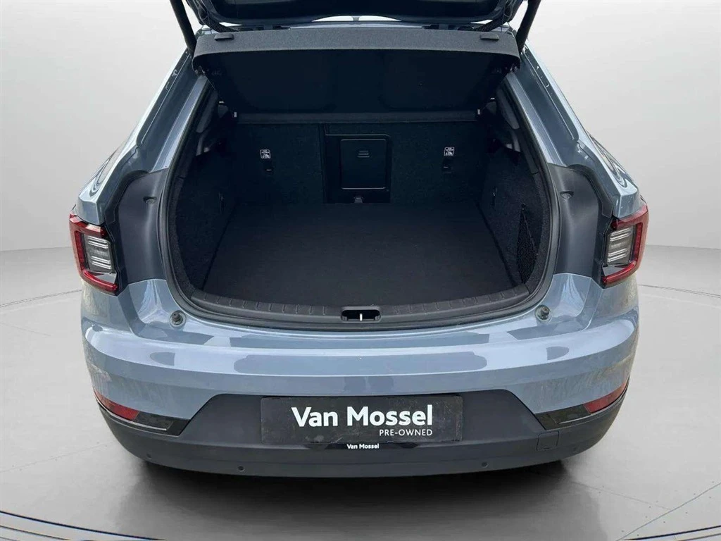 Polestar-2-image-23