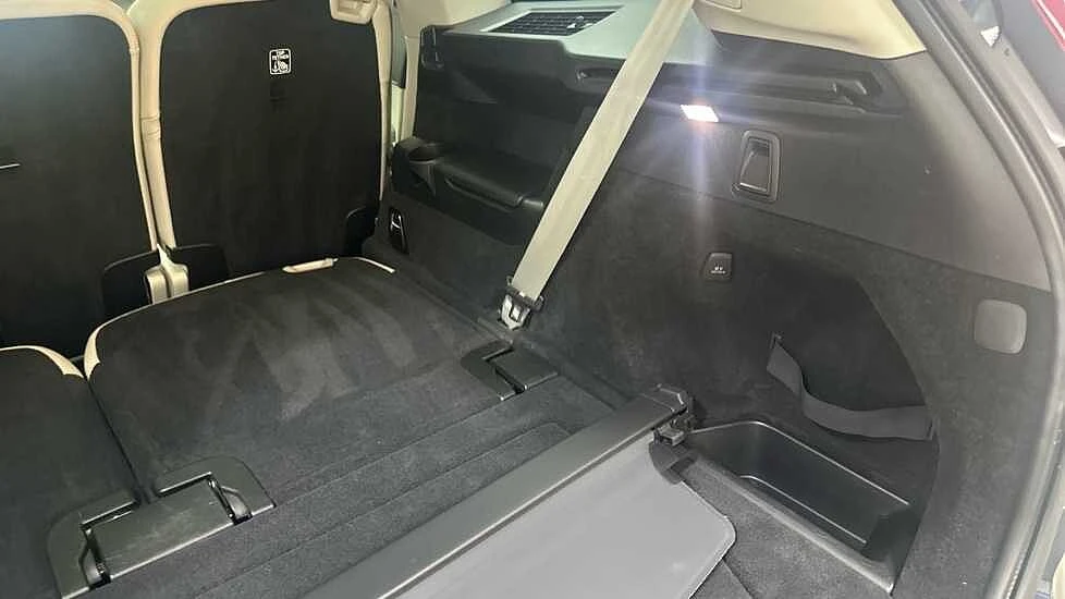 Volvo-XC90-image-10